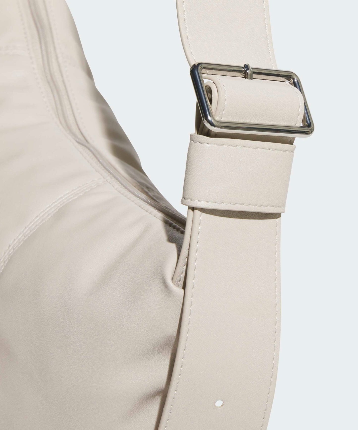 adidas / トレフォイルロゴ スポーティー ホーボーバッグ