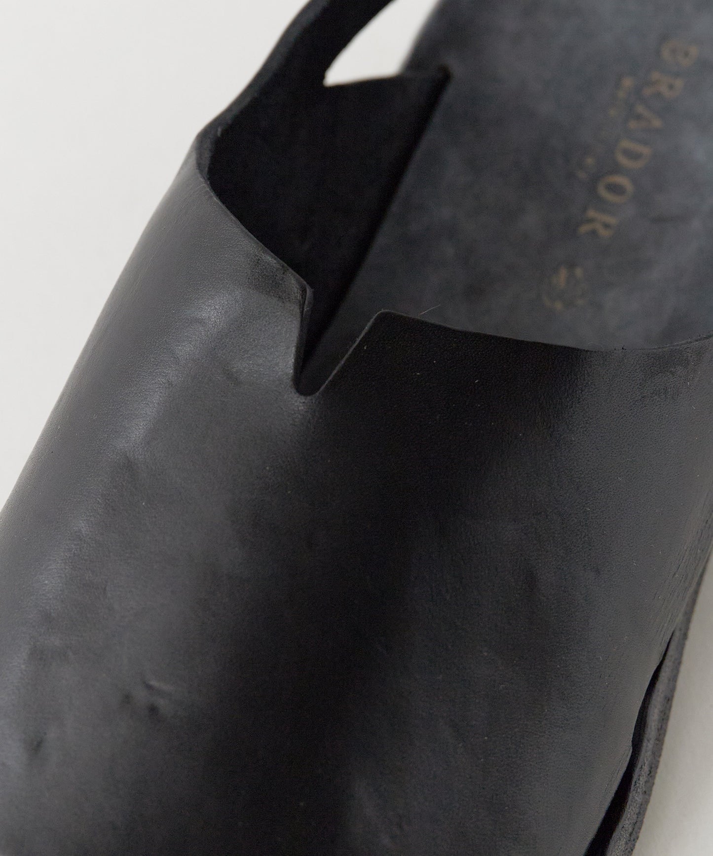 BRADOR / MENS LEATHER SANDALS