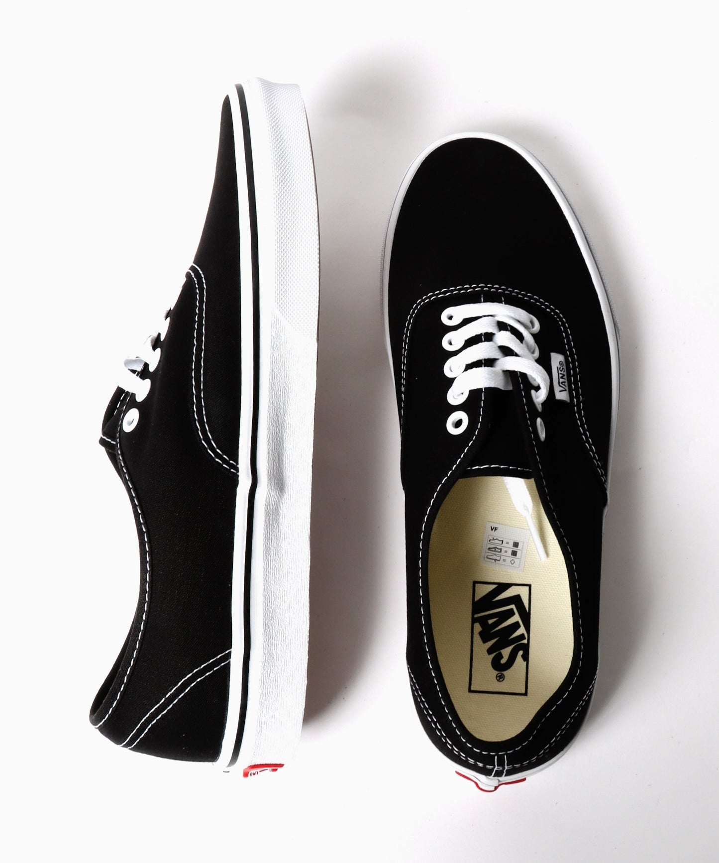 VANS / AUTHENTIC