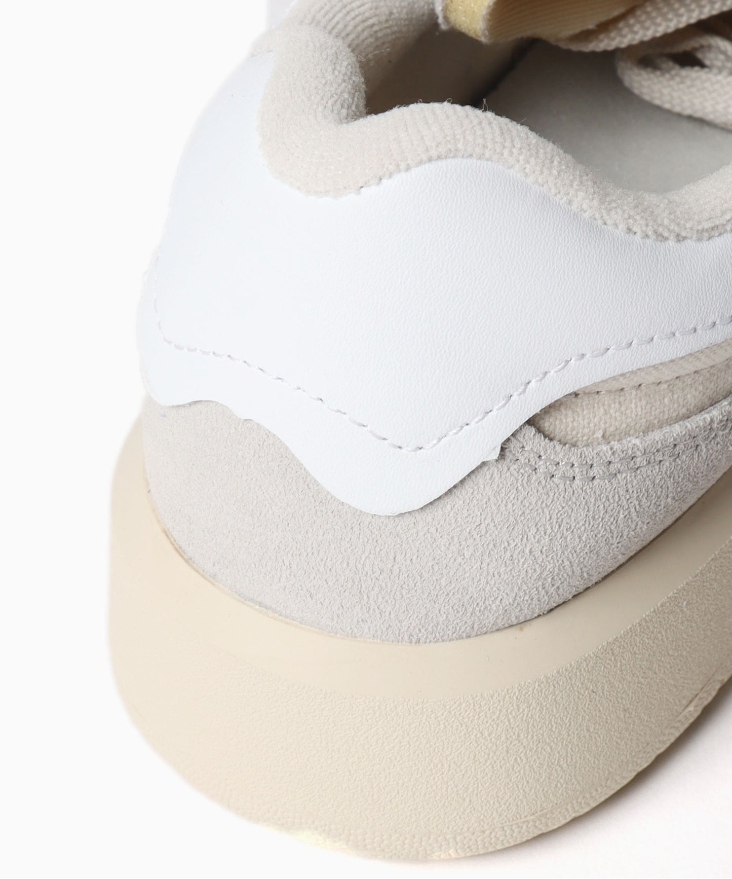 NEW BALANCE / CT302