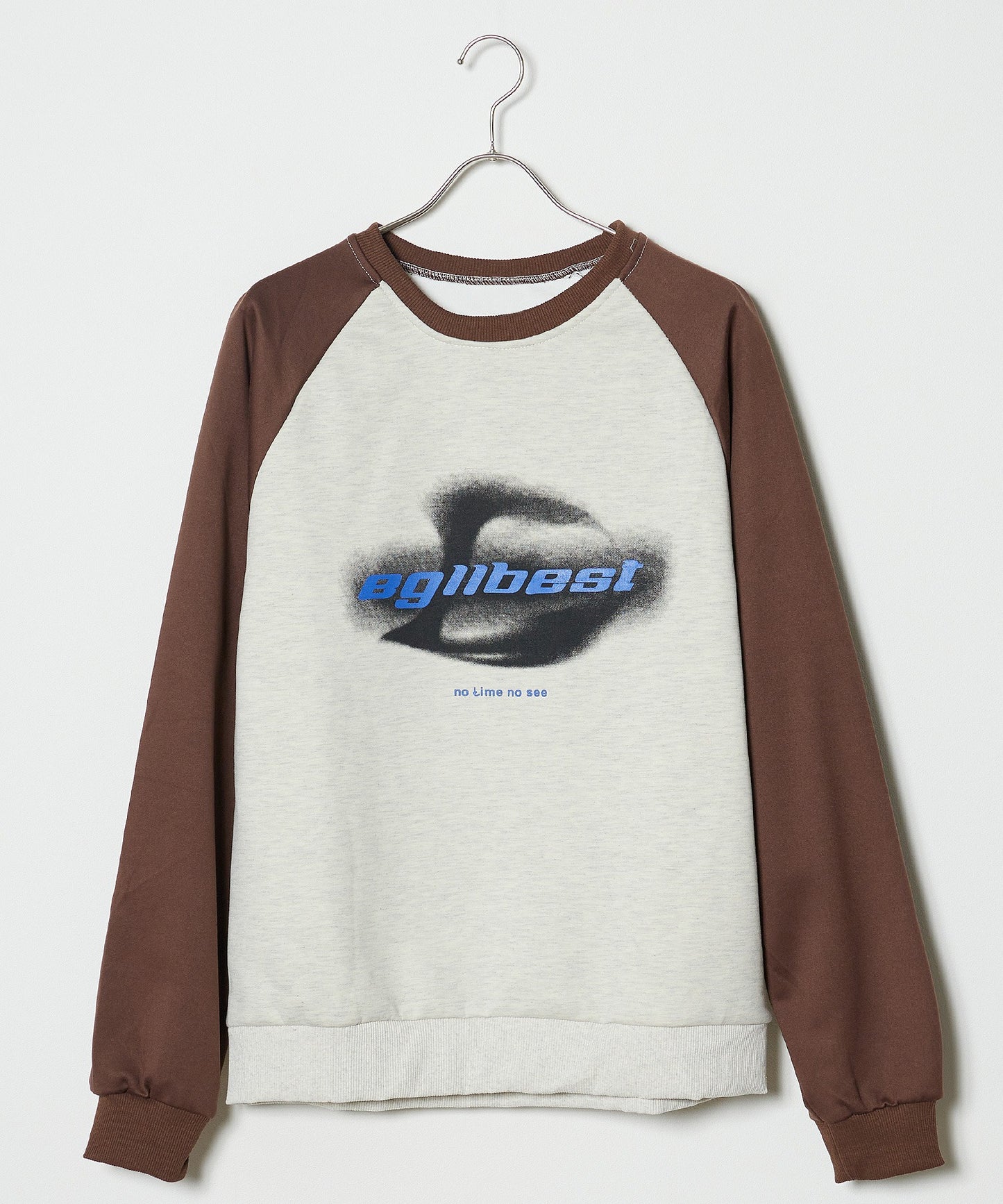 Theater code / graphic raglan sleeve sweat