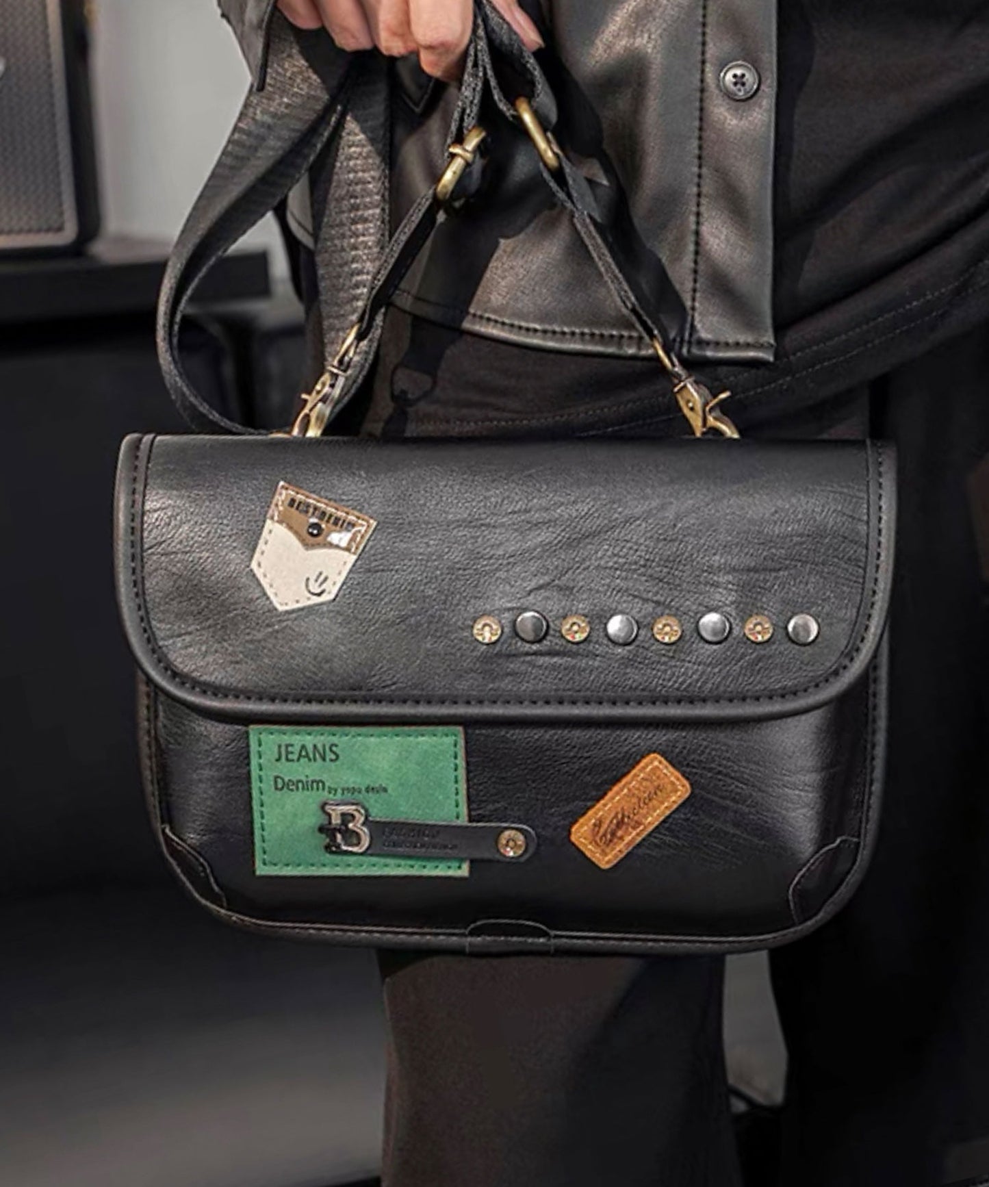 Theater code / fake leather shoulder bag / フェイクレザー ショルダーバッグ