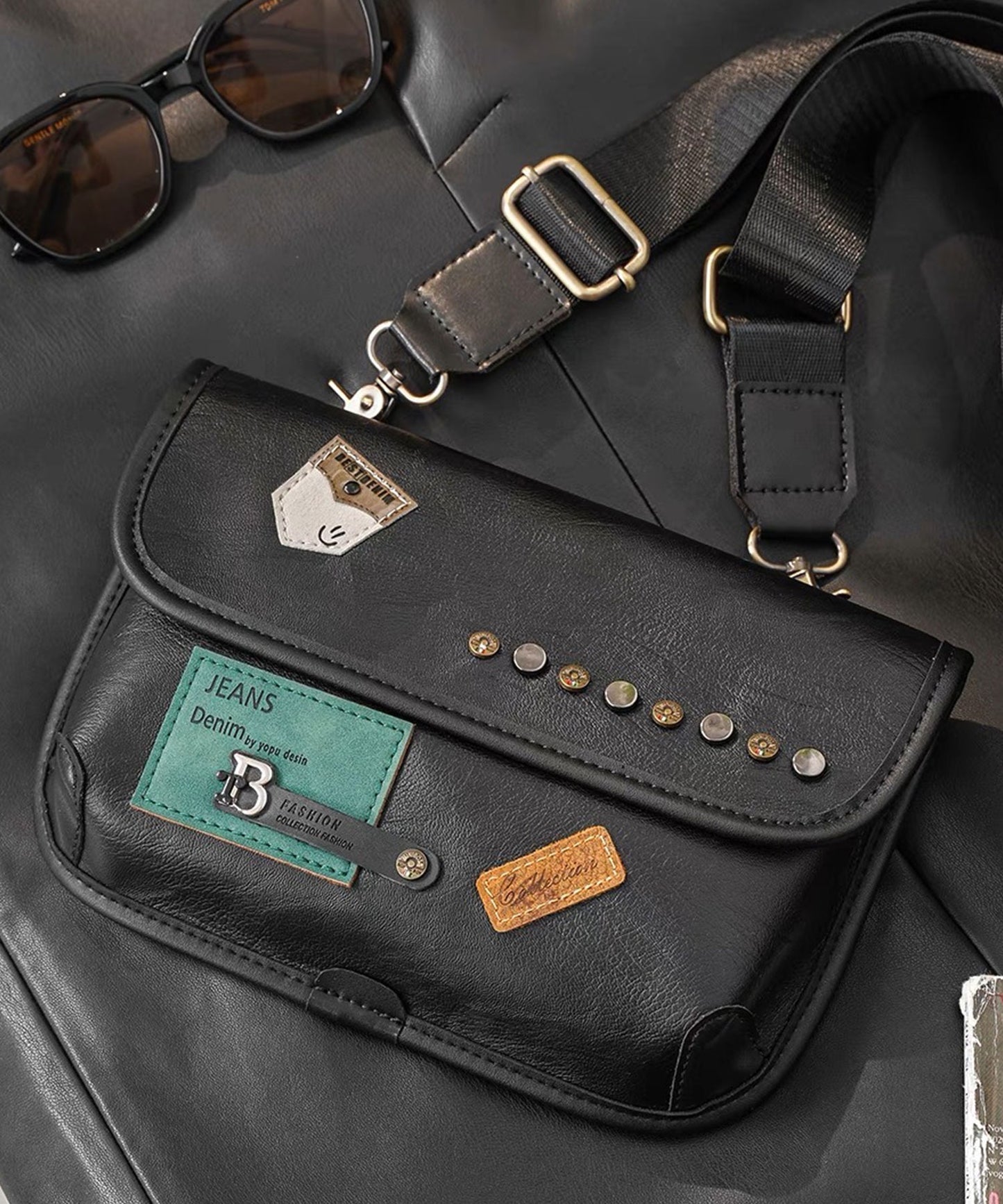 Theater code / fake leather shoulder bag / フェイクレザー ショルダーバッグ