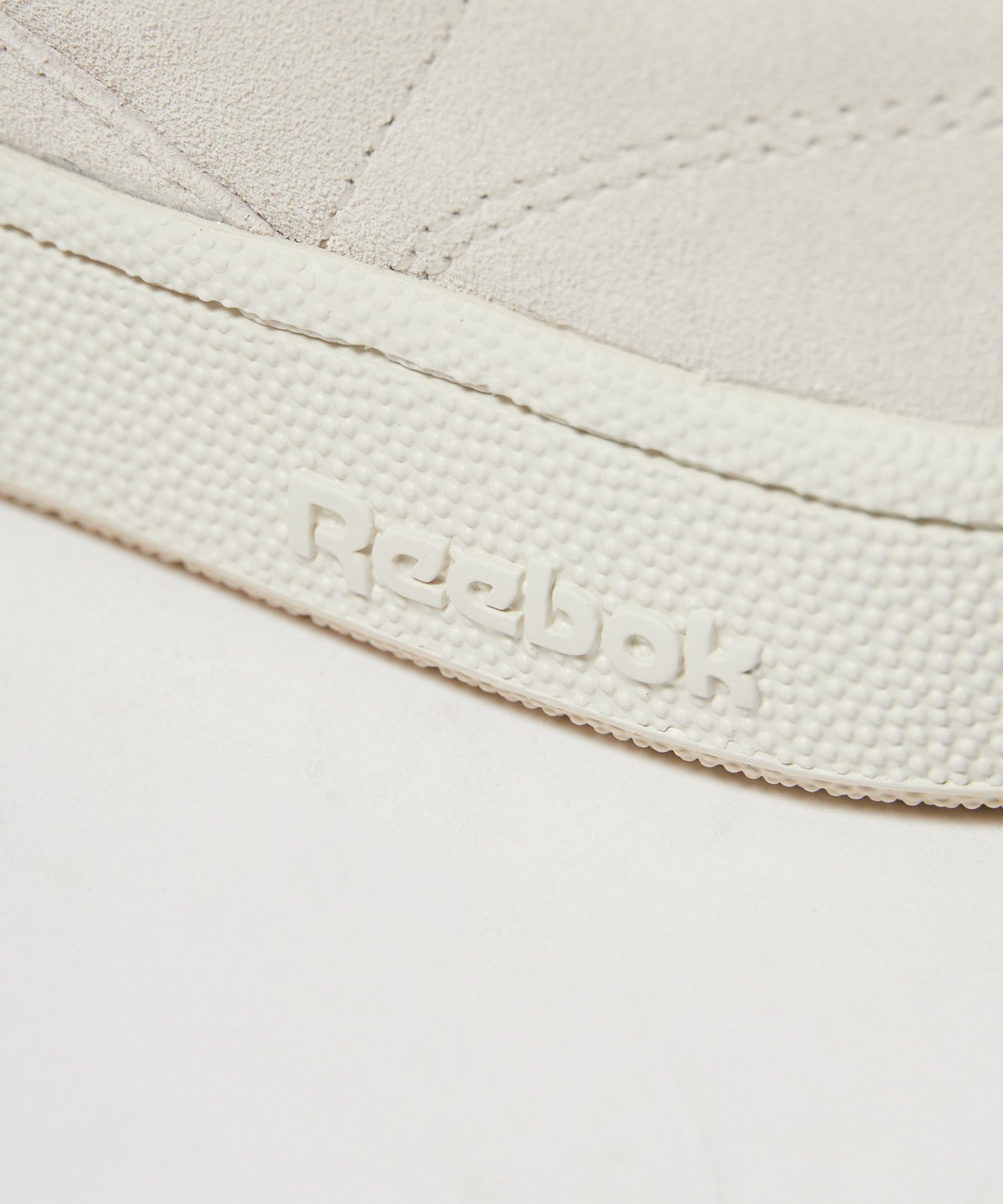 Reebok / CLUB C 85