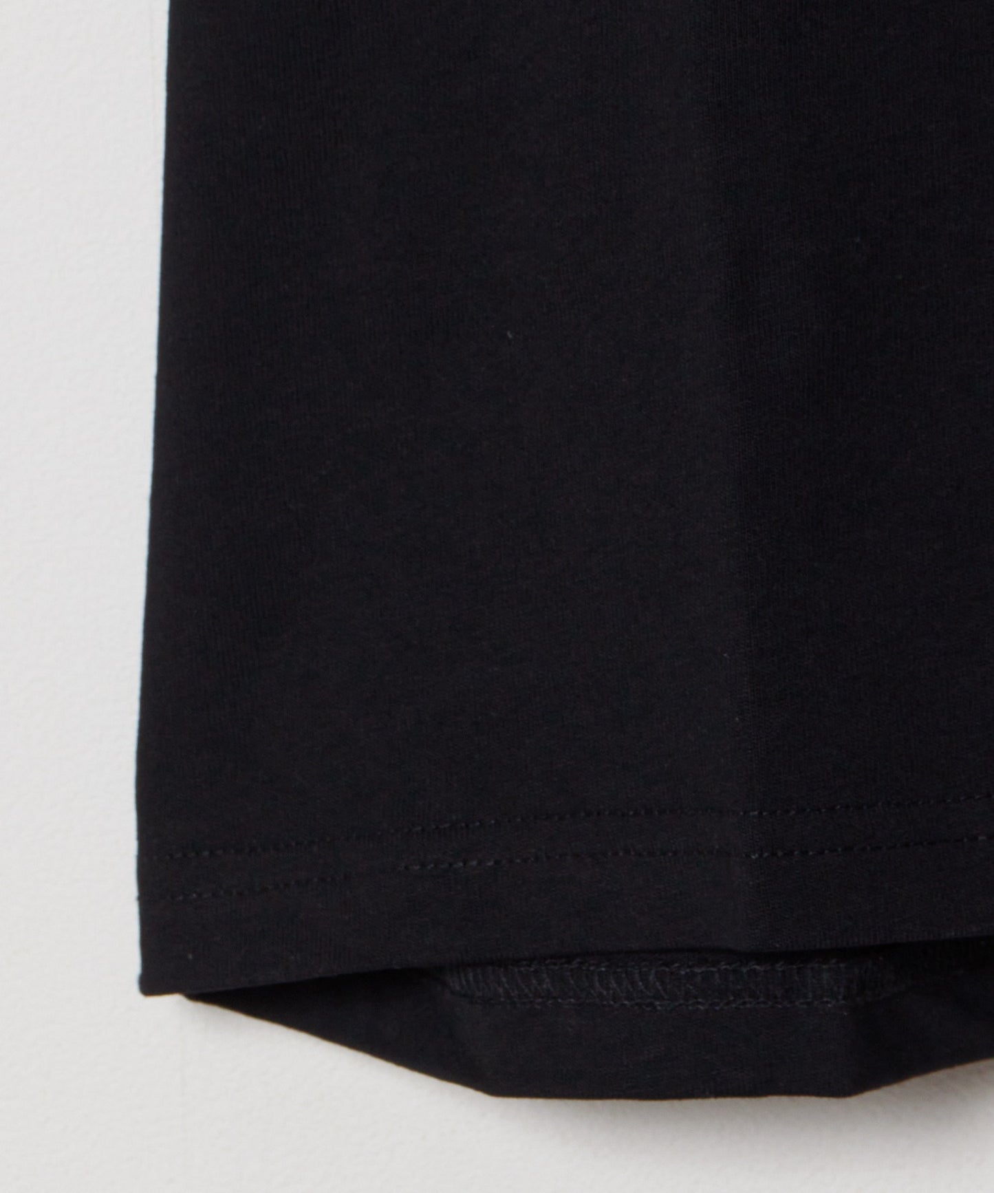 Theater code / dragon print tee shirt