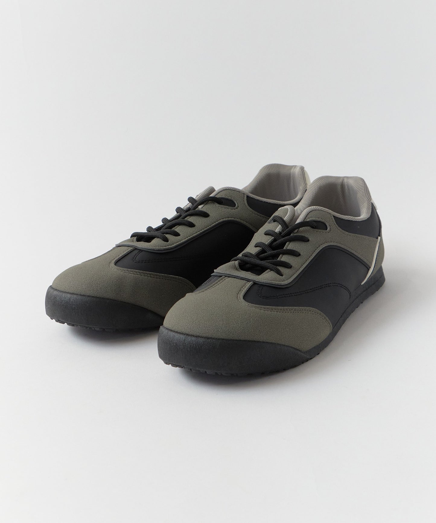 Theater code / Global Soft Sole All Match Shoes