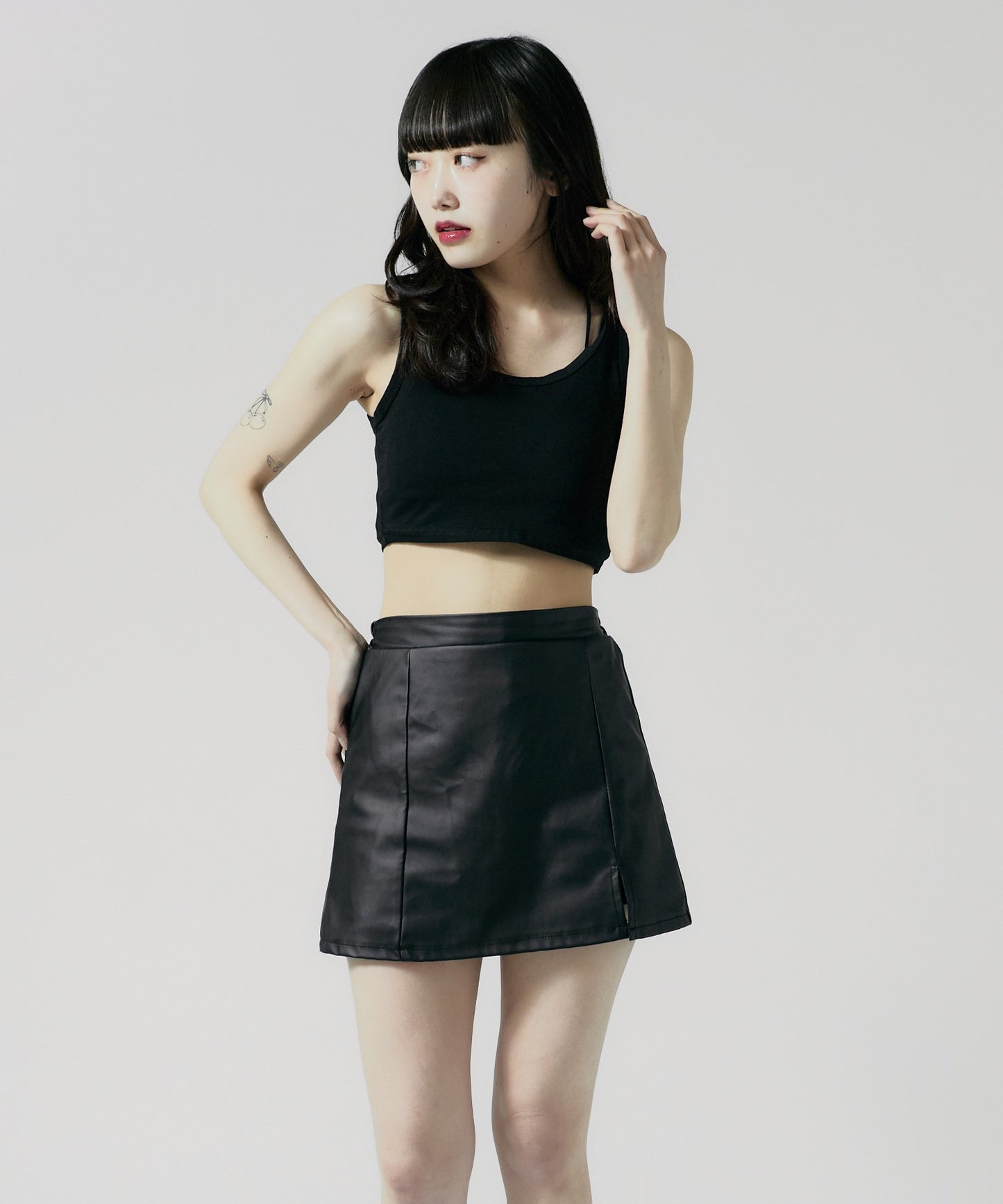 Chick / cropped Tanktop クロップド丈 タンクトップ