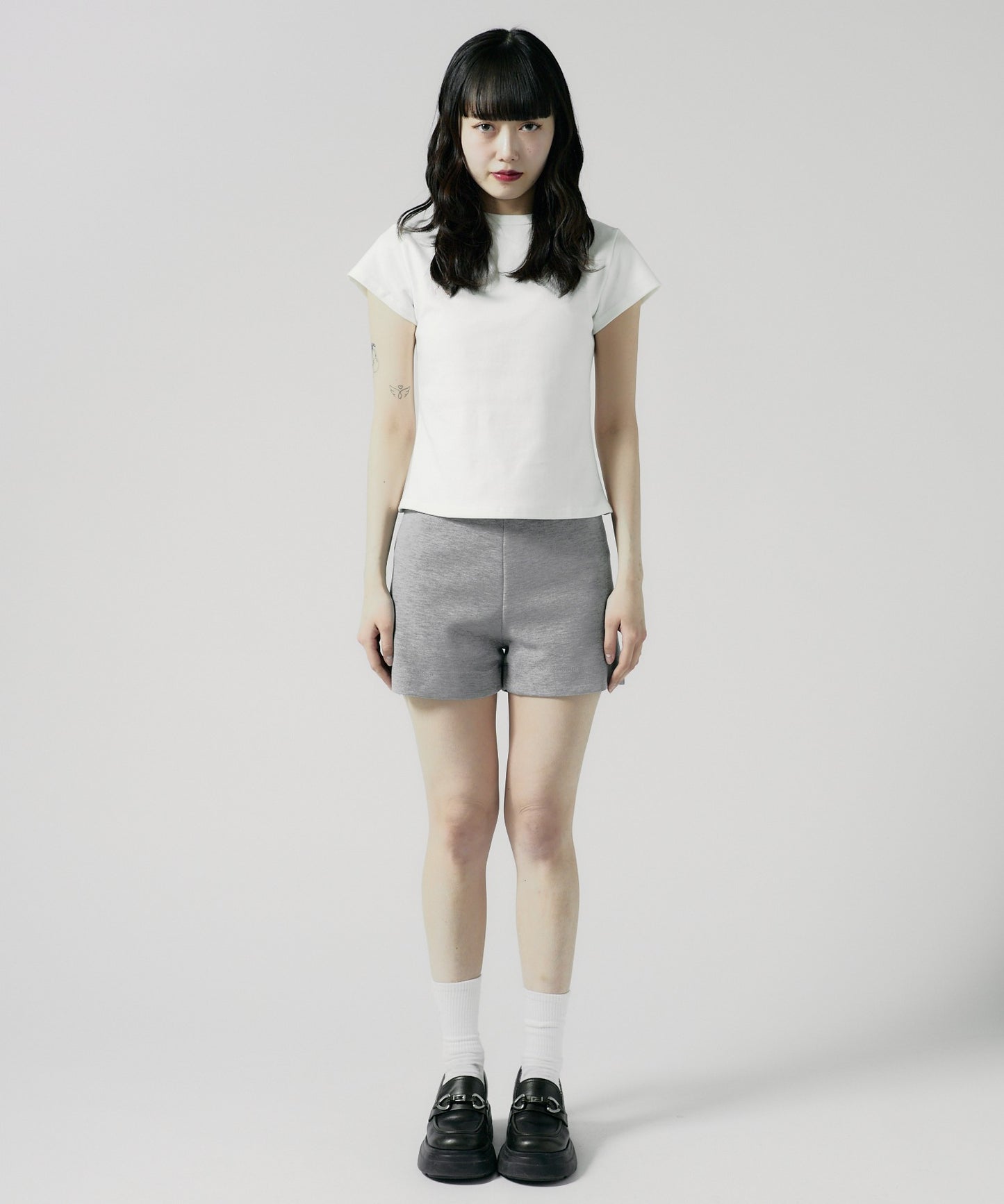 Chick / Simple Highwaist Short Pants シンプルハイウエストショートパンツ