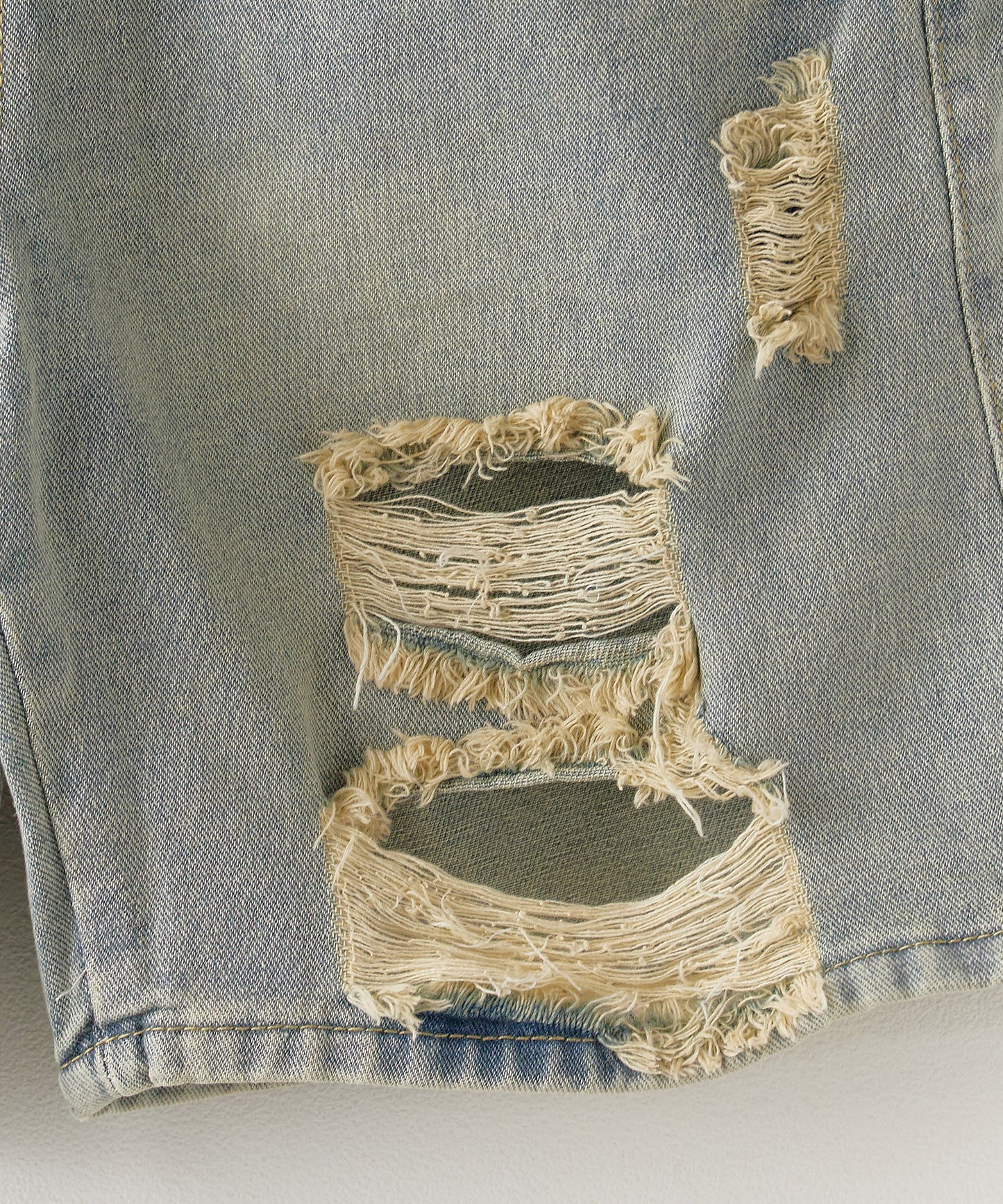 Chick / Damage Denim Half Pants ヴィンテージデニム風 ダメージ加工パンツ