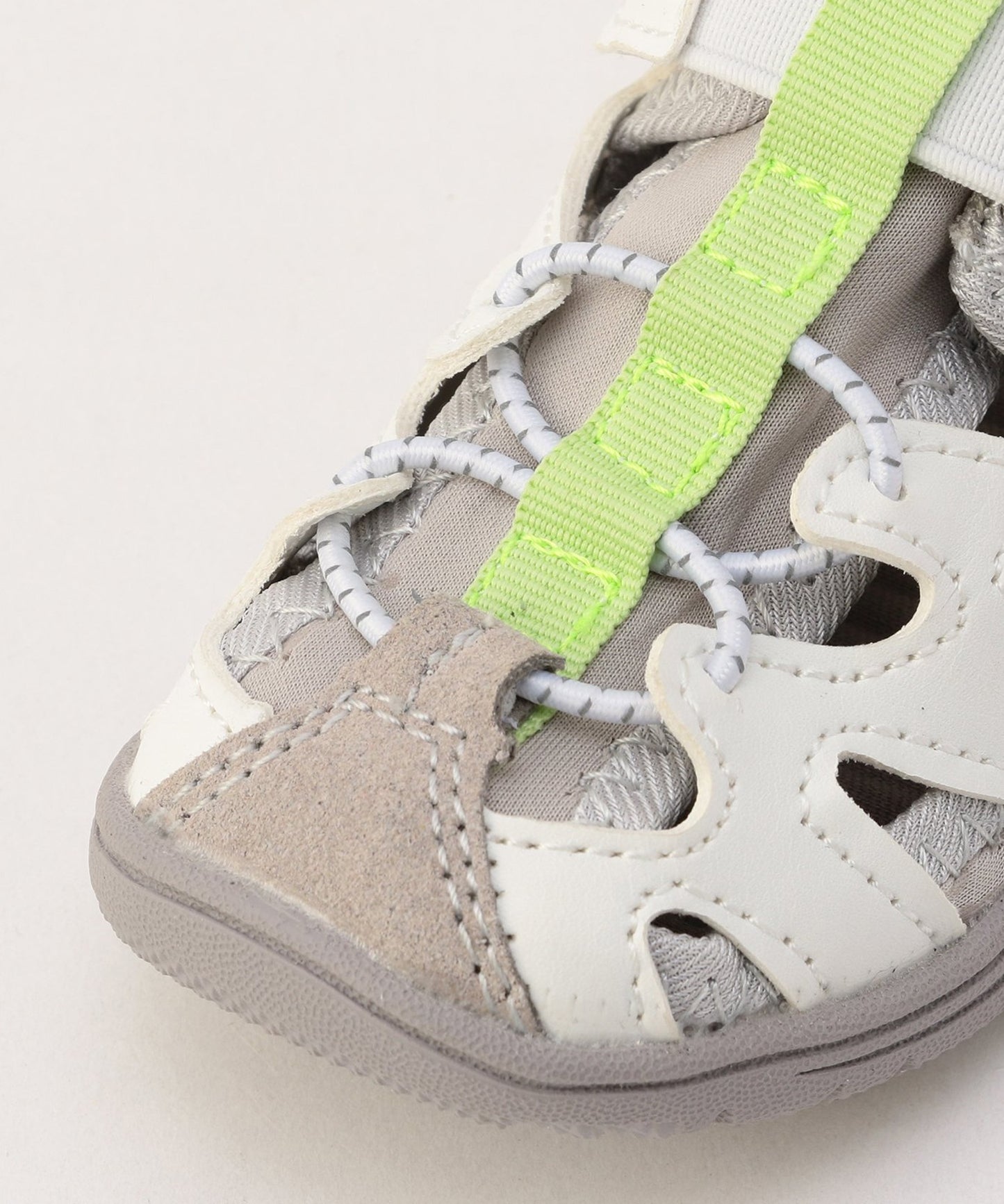 Ampersand / sandals