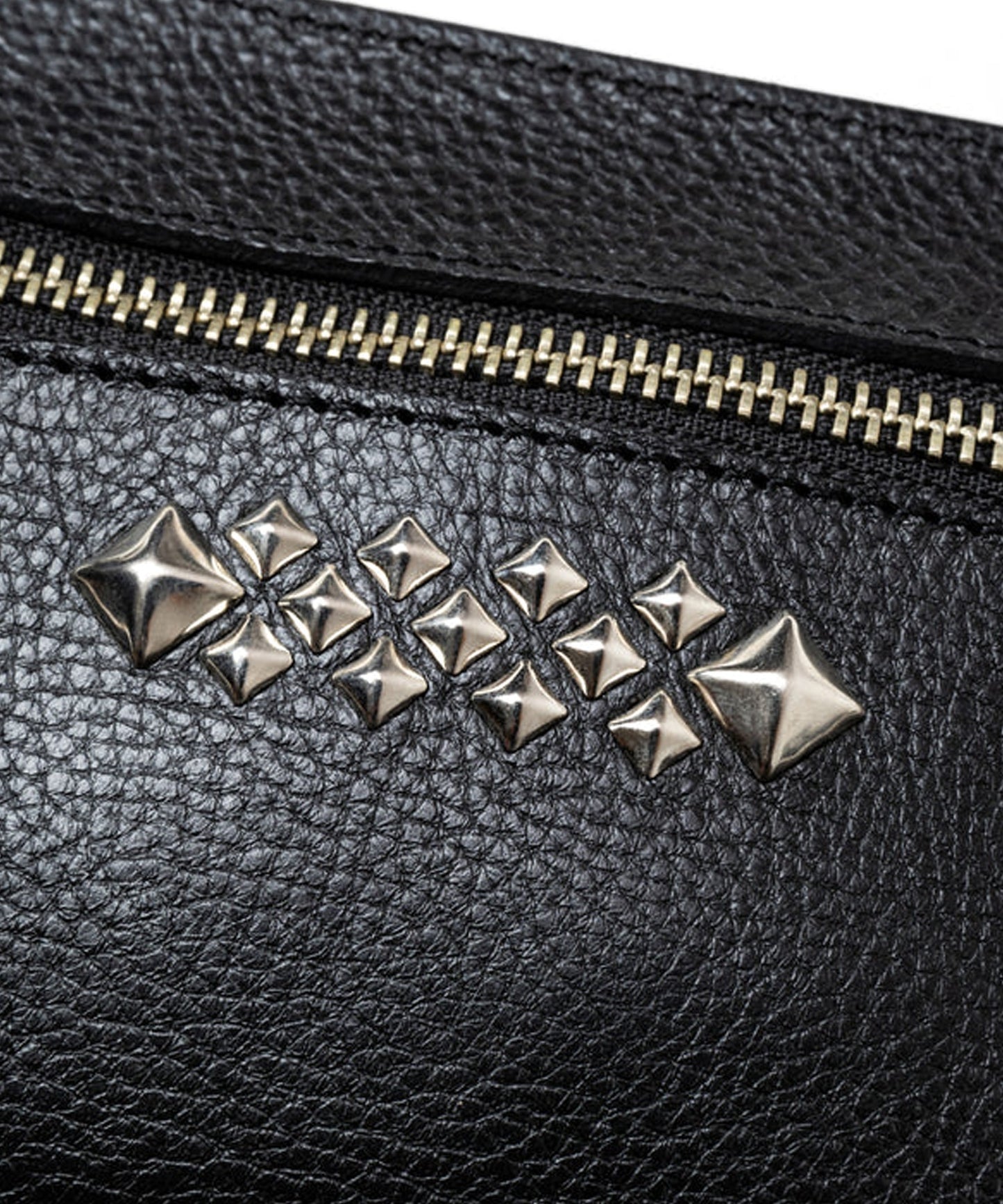 CALEE | STUDS LEATHER ZIP POUCH スタッズレザージップポーチ