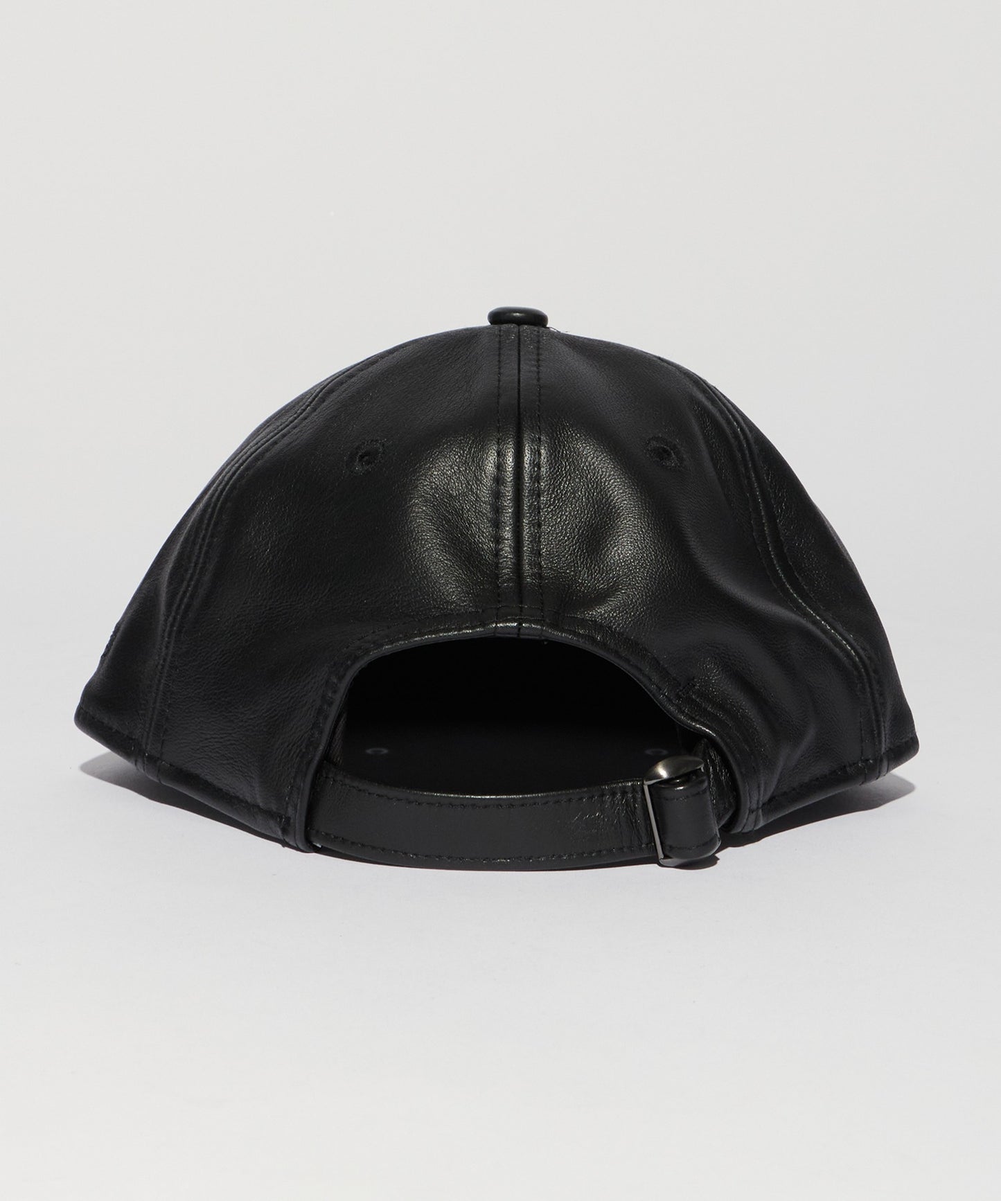 NEW ERA / GENUINE LEATHER 22196