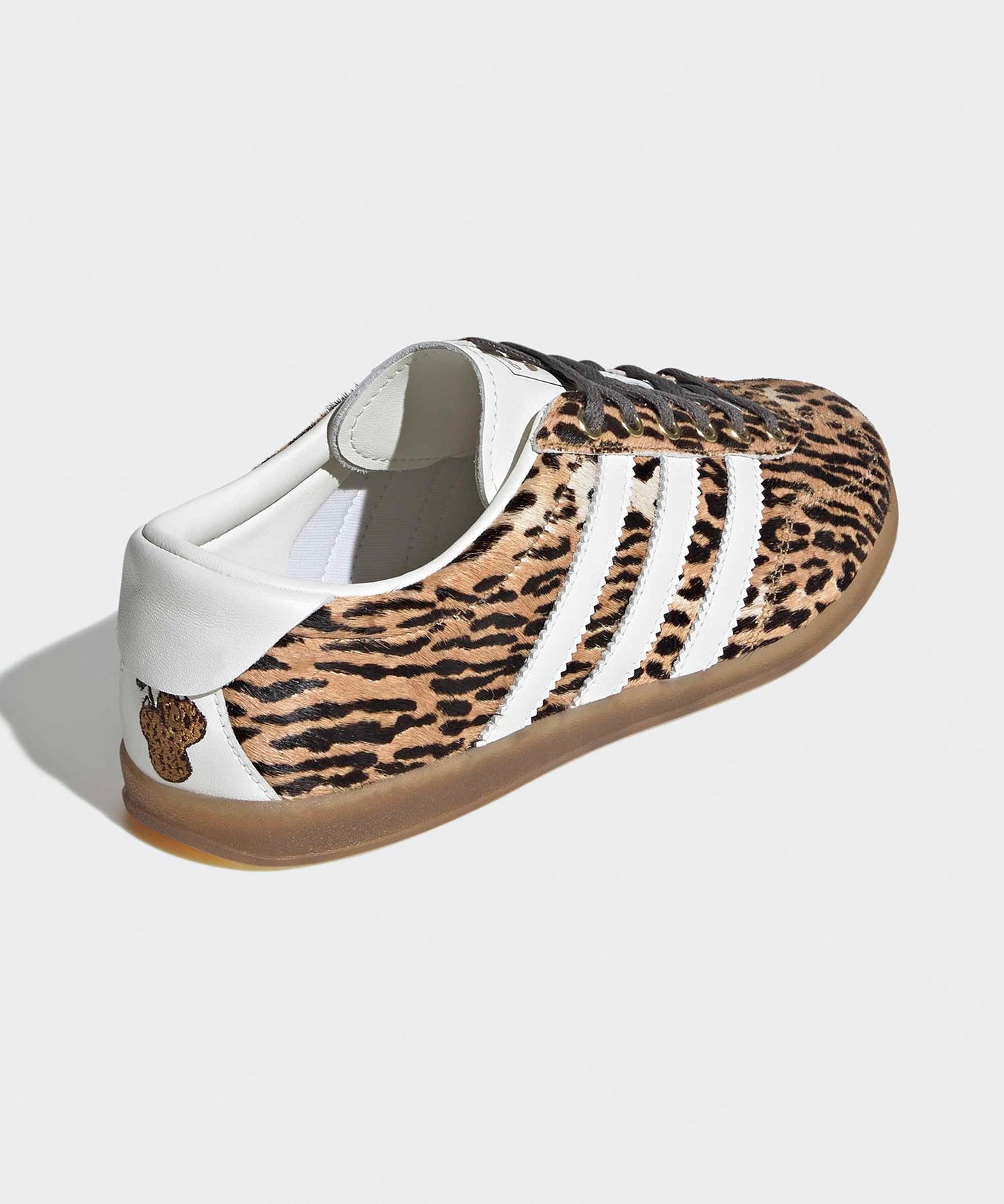 adidas / GAZELLE LO PRO W