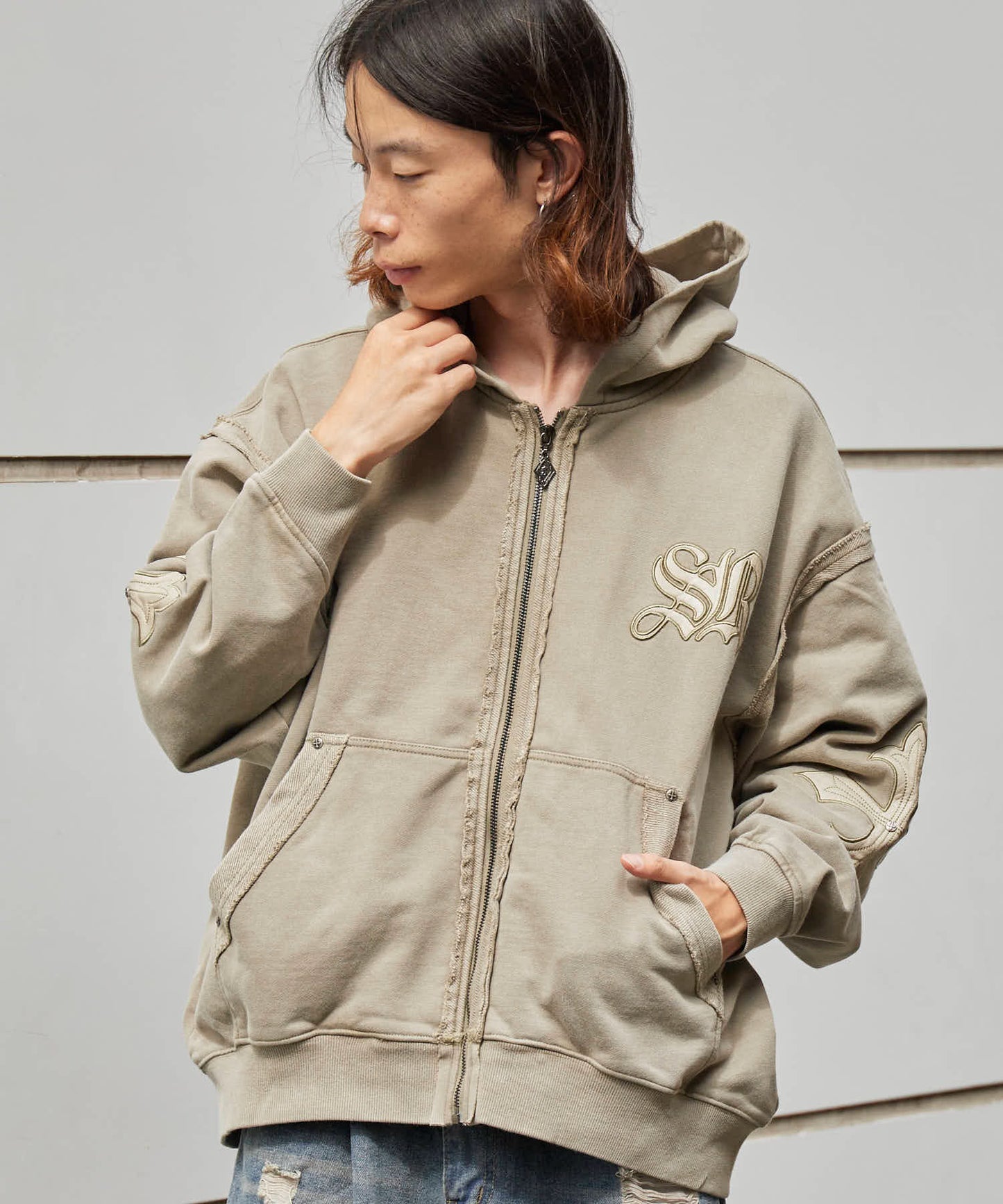SUPPLIER/サプライヤー Fleur Leather Patch hoodie