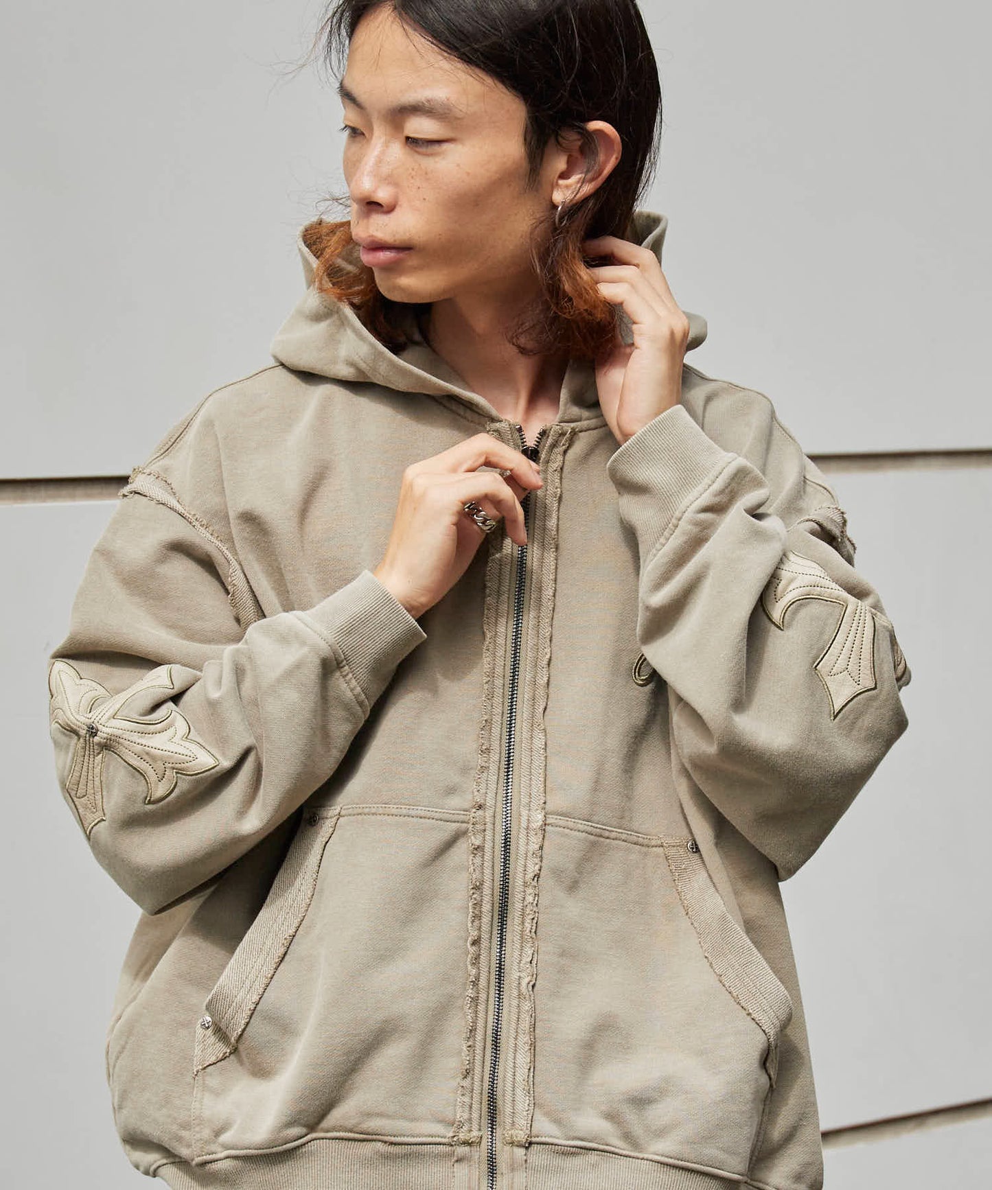 SUPPLIER/サプライヤー Fleur Leather Patch hoodie