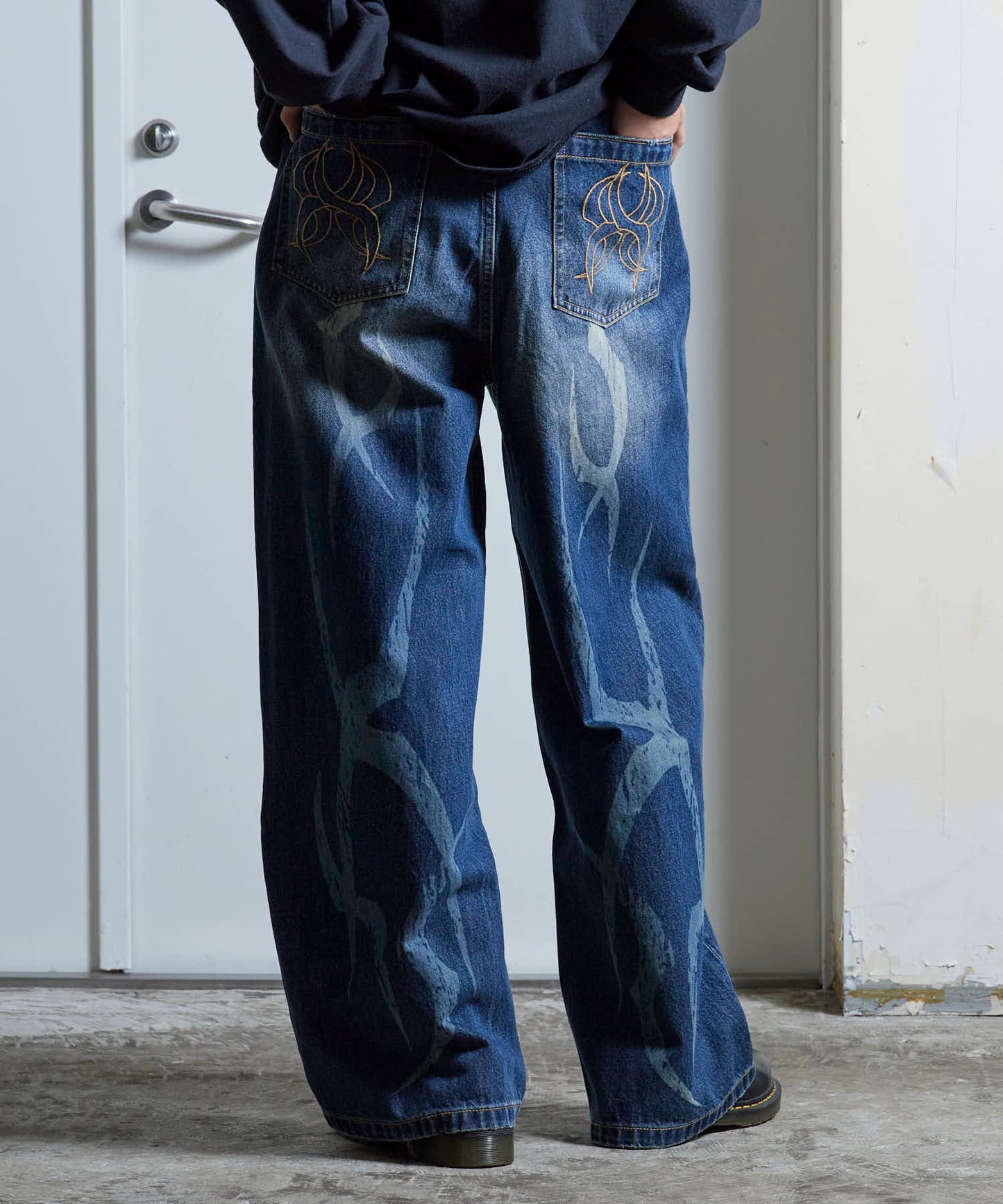 SUPPLIER / Vintage Wash Tribal Double Knee Baggy Jeans