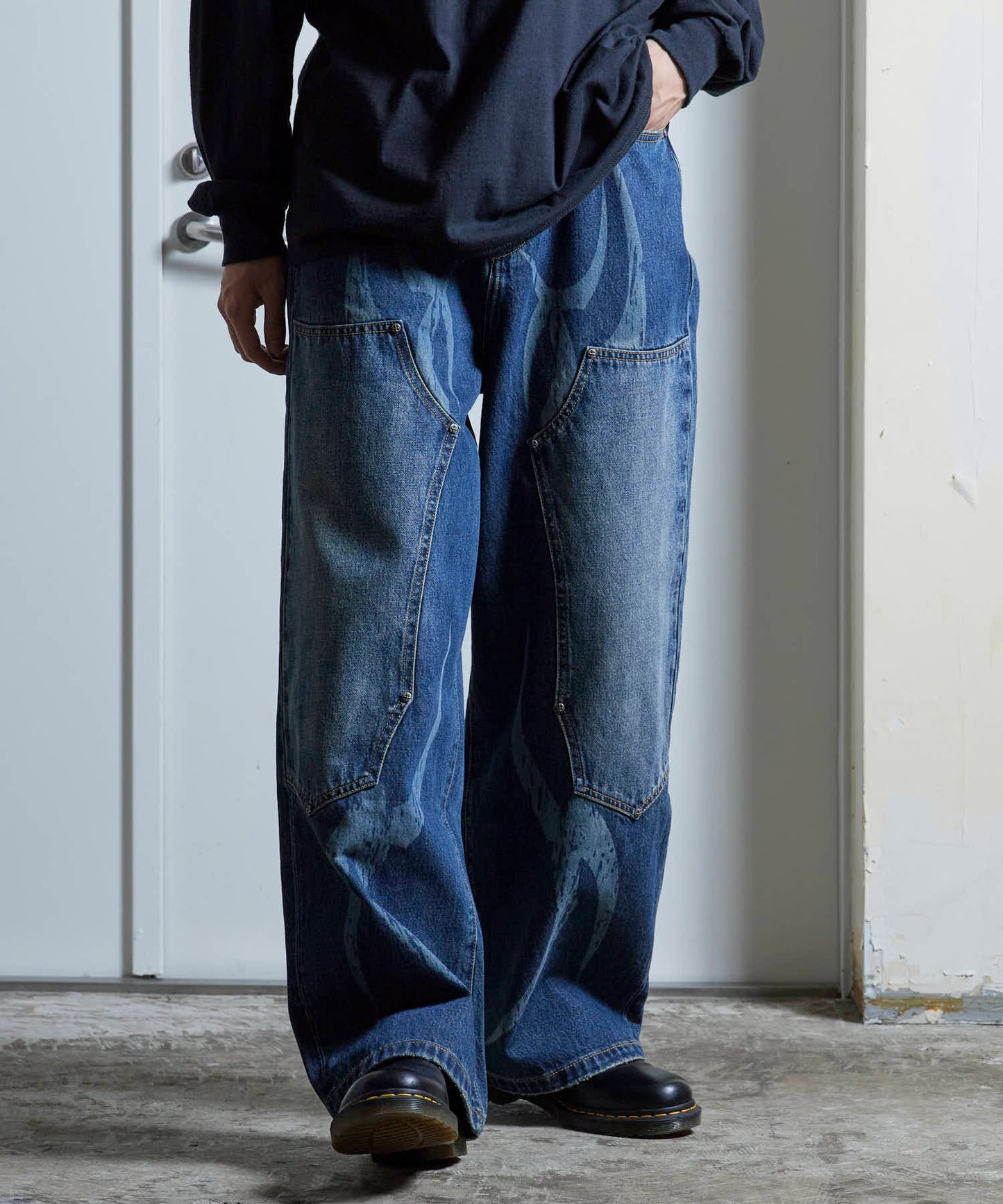 SUPPLIER / Vintage Wash Tribal Double Knee Baggy Jeans