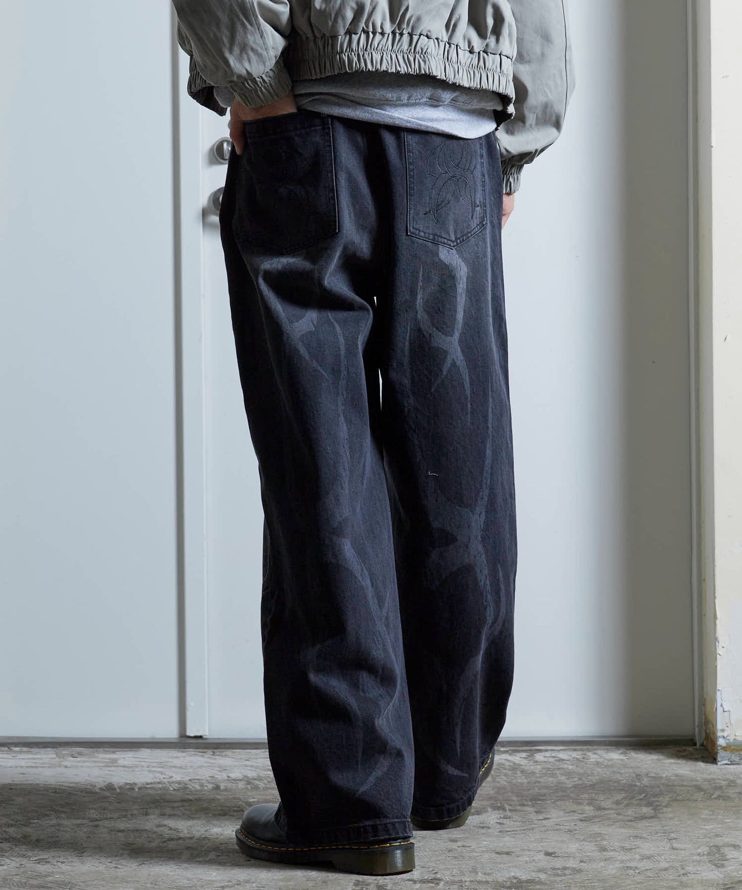 SUPPLIER / Vintage Wash Tribal Double Knee Baggy Jeans