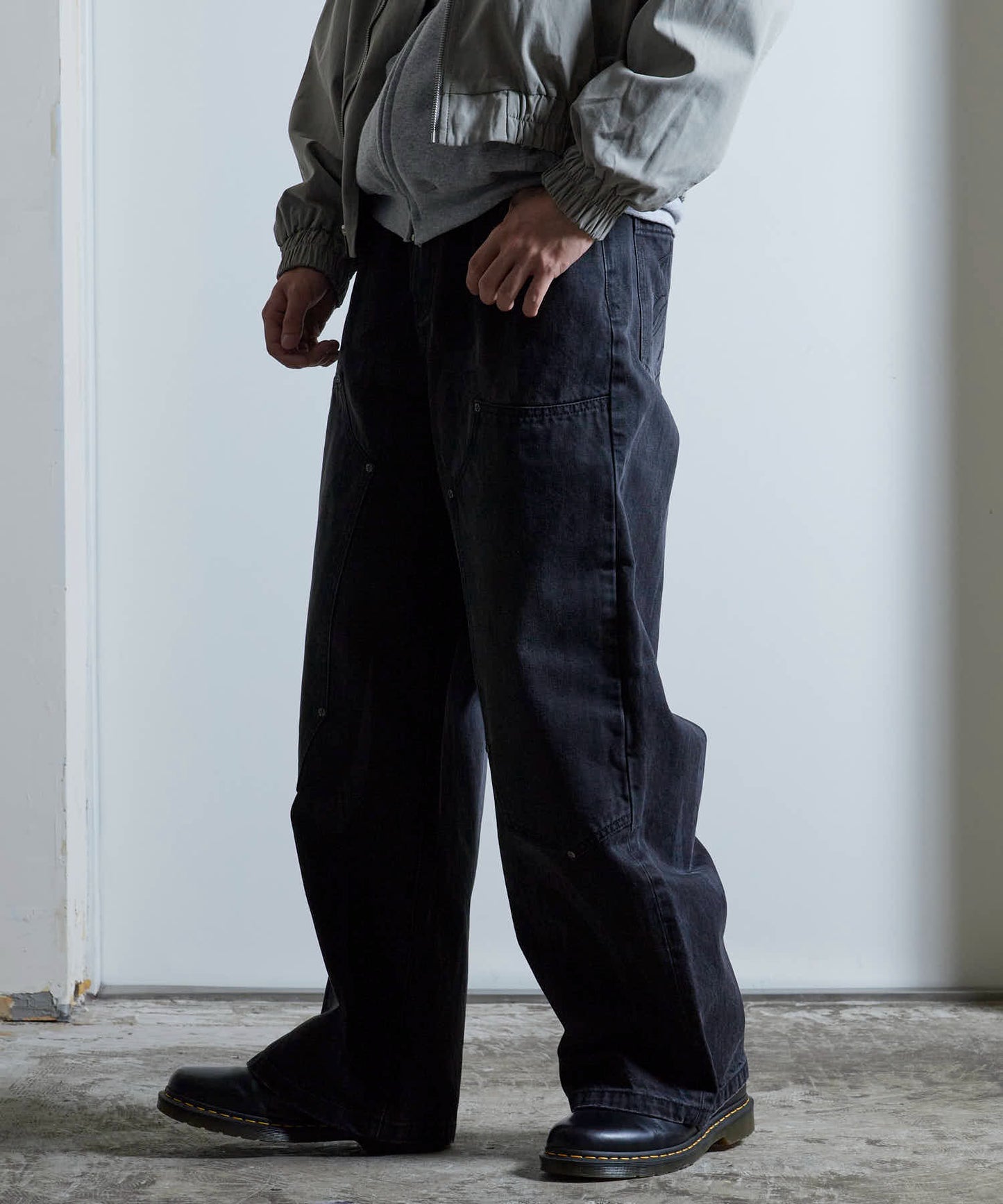 SUPPLIER / Vintage Wash Tribal Double Knee Baggy Jeans