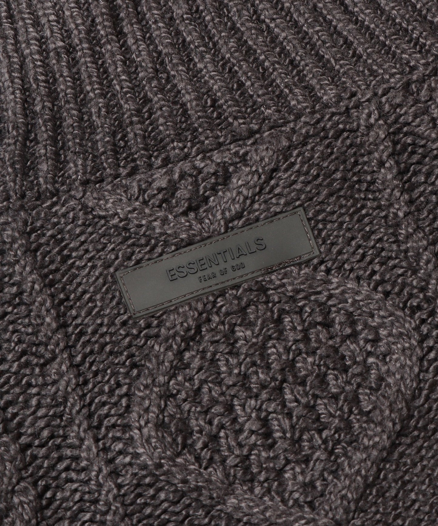 FOG ESSENTIALS / CABLE KNIT TURTLENECK