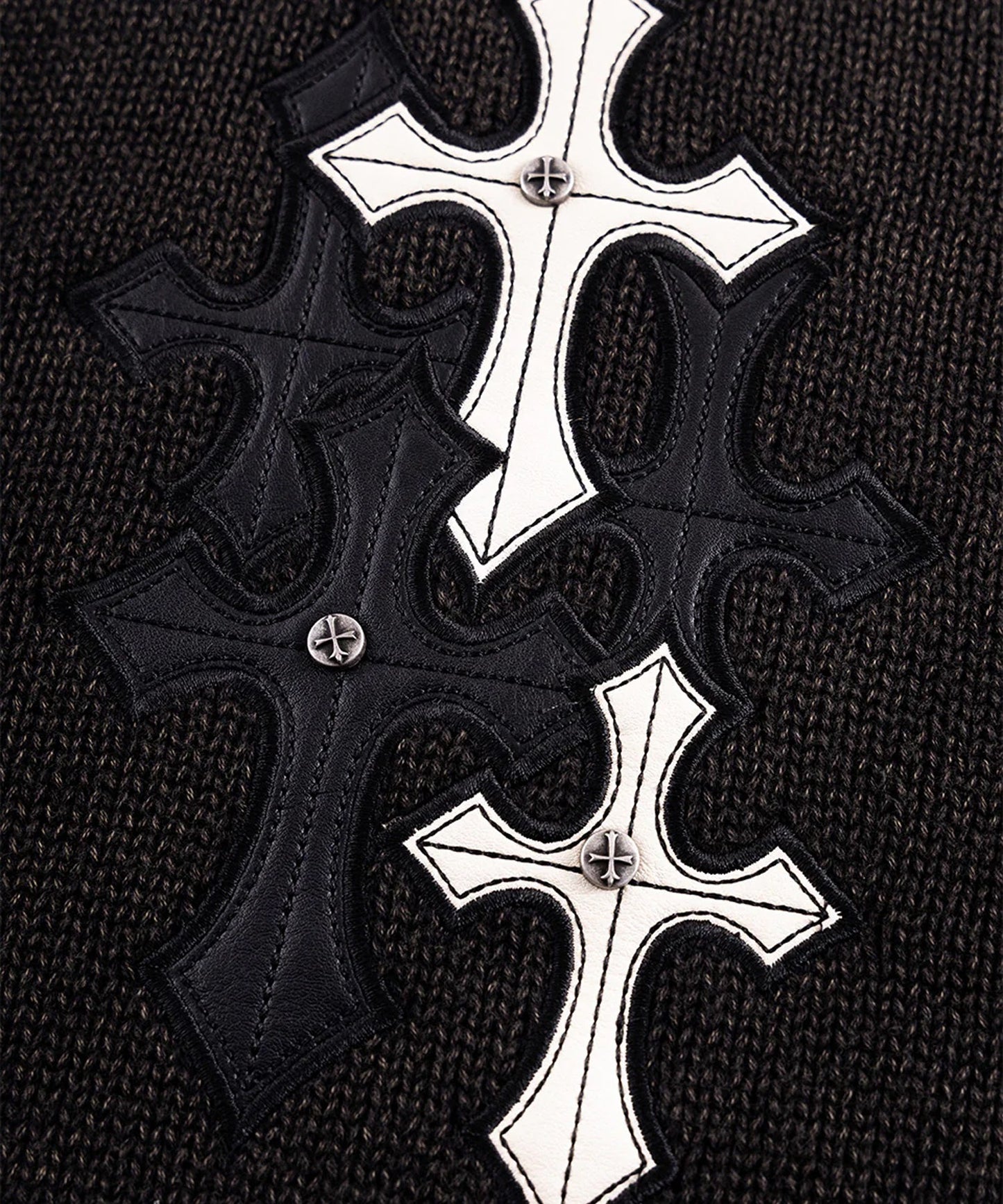 SUPPLIER / Dietressed Multiple Cross Leather patch Crew Knit