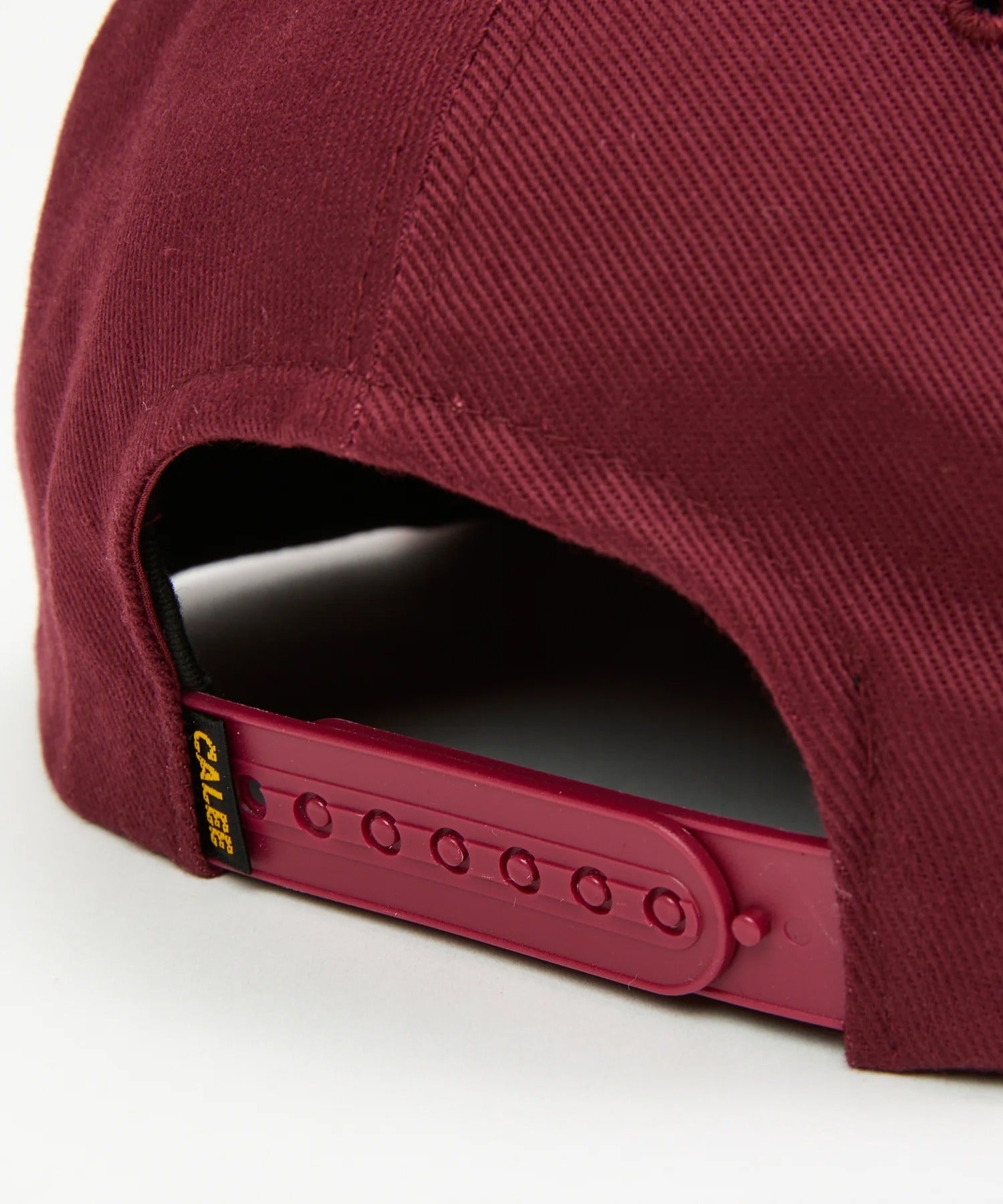 CALEE / EMBROIDERY LOGO TWILL CAP