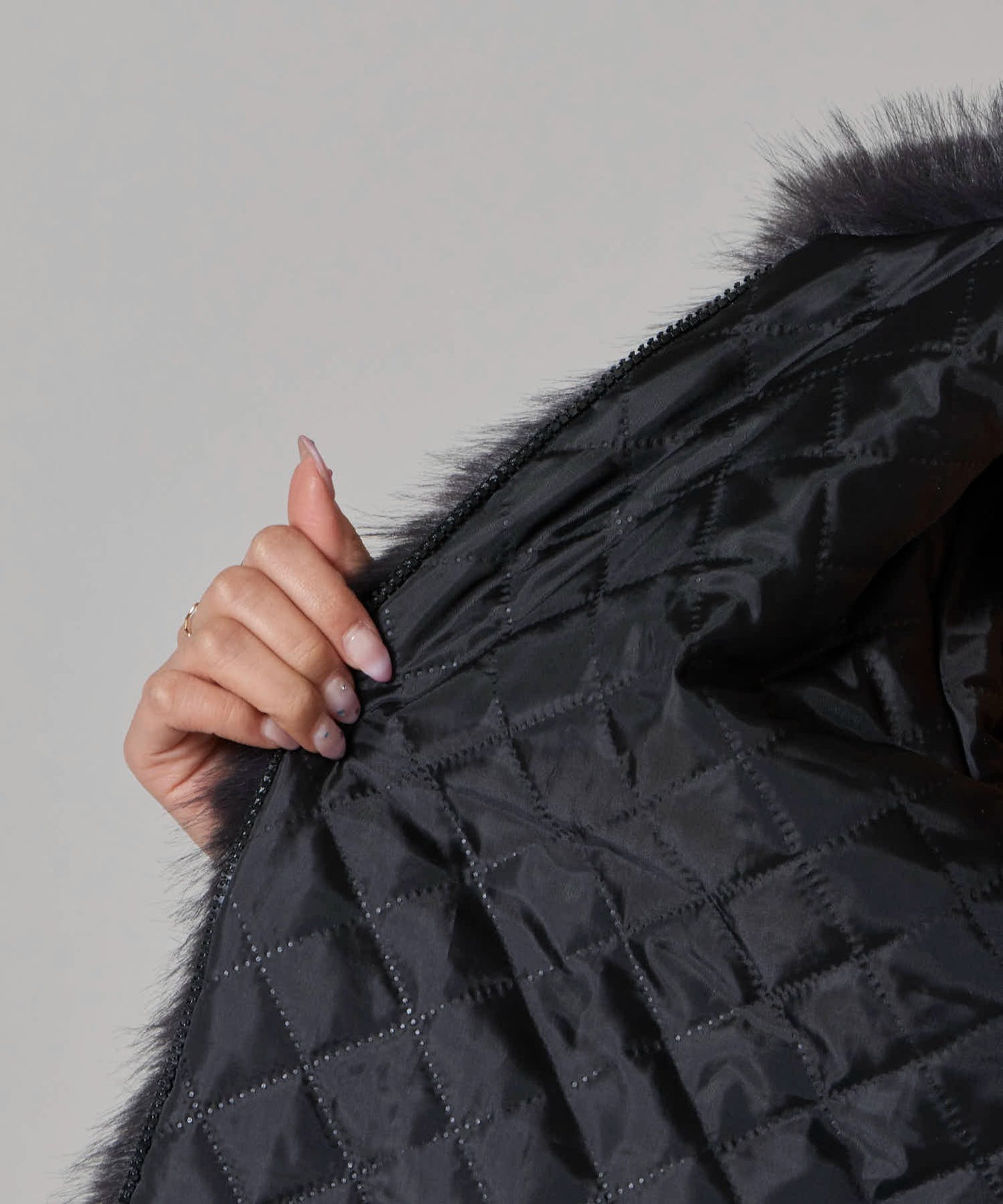Chick / Faux Fur Chin Strap 2-Way Poodle Jacket