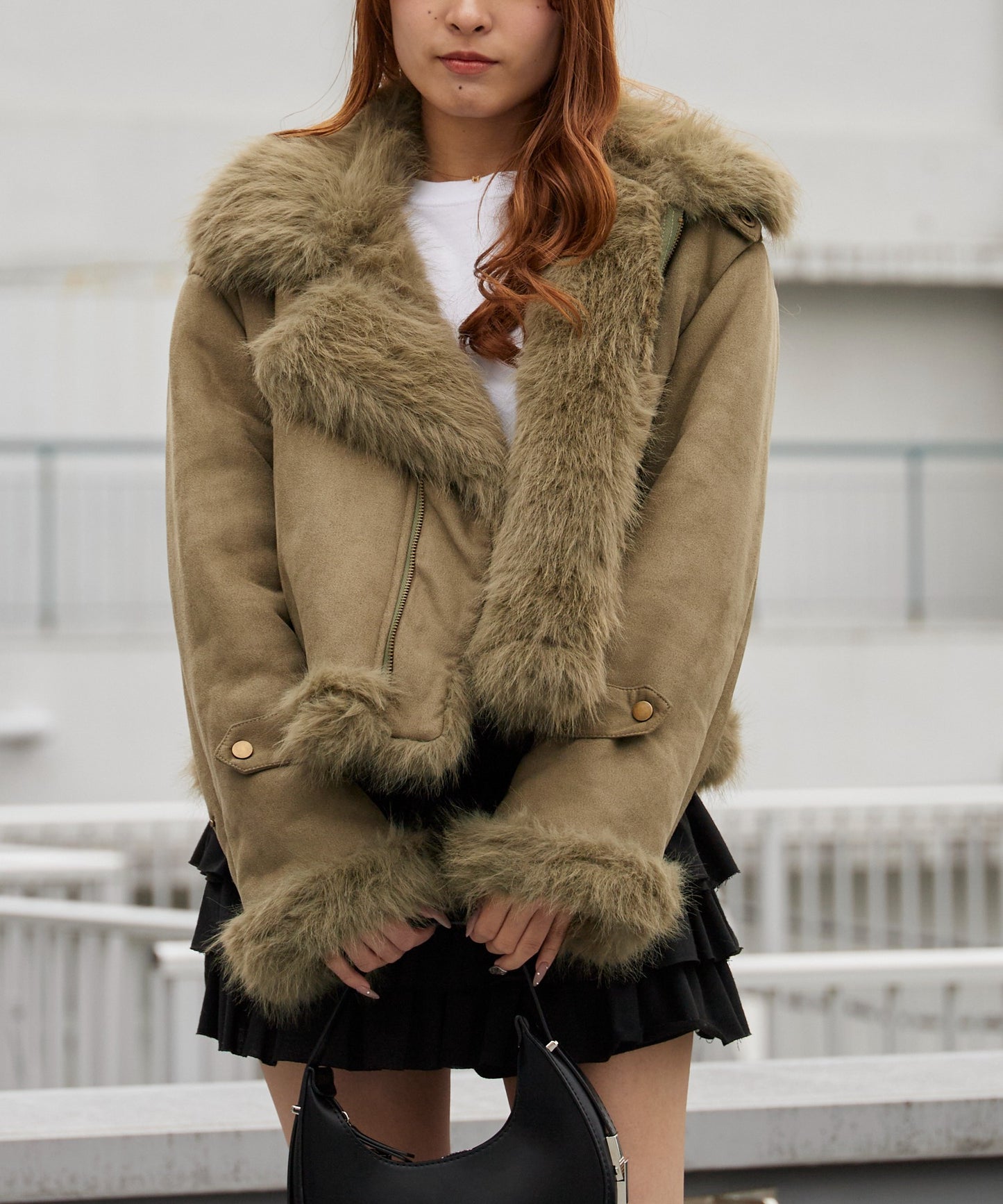 Chick / Chin Strap Faux Fur Jacket
