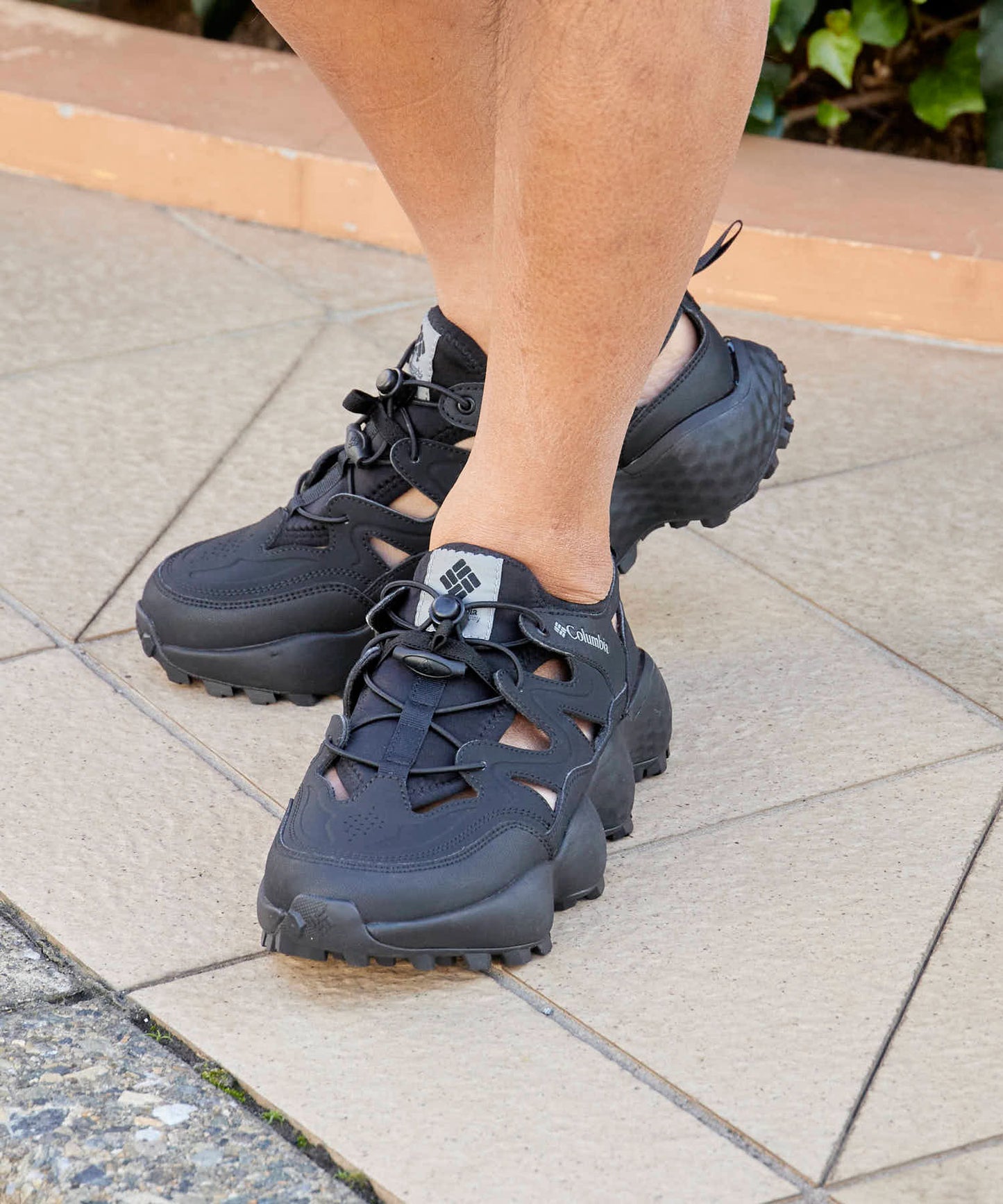 Columbia / THRIVE REVIVE SHANDAL