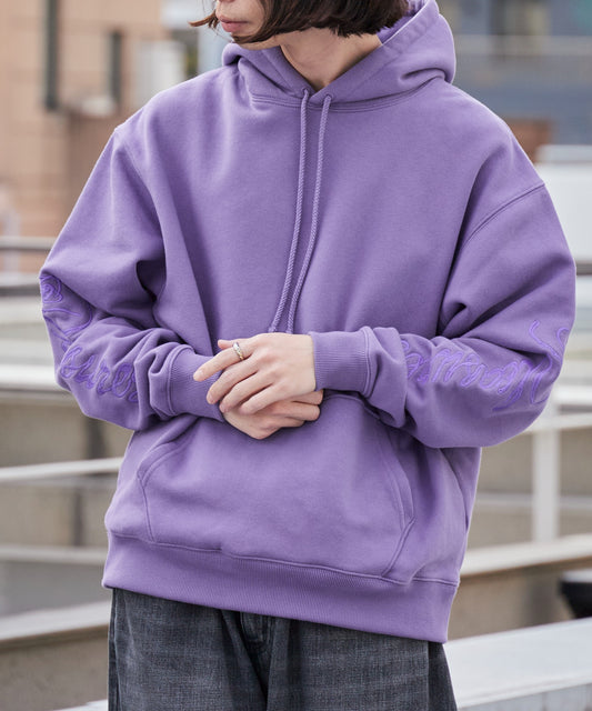 PLEASURES / SCRAWL HOODIE