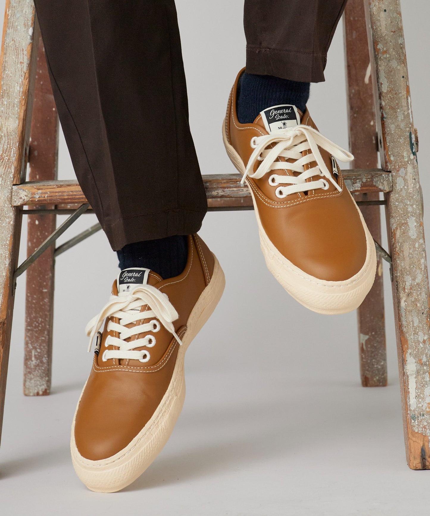 General Scale. Maison MIHARA YASUHIRO / KIEFER Leather Low-Top Sneakers