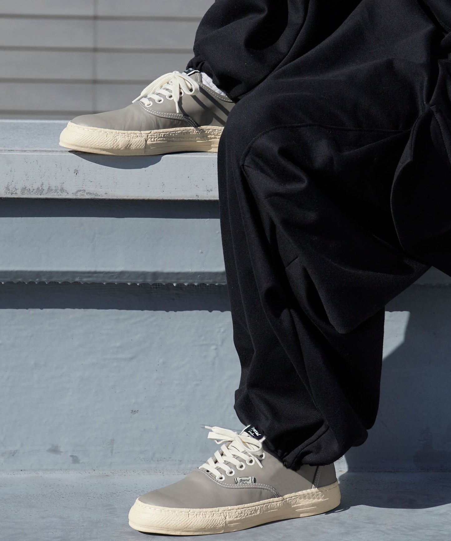 General Scale. Maison MIHARA YASUHIRO / KIEFER Leather Low-Top Sneakers