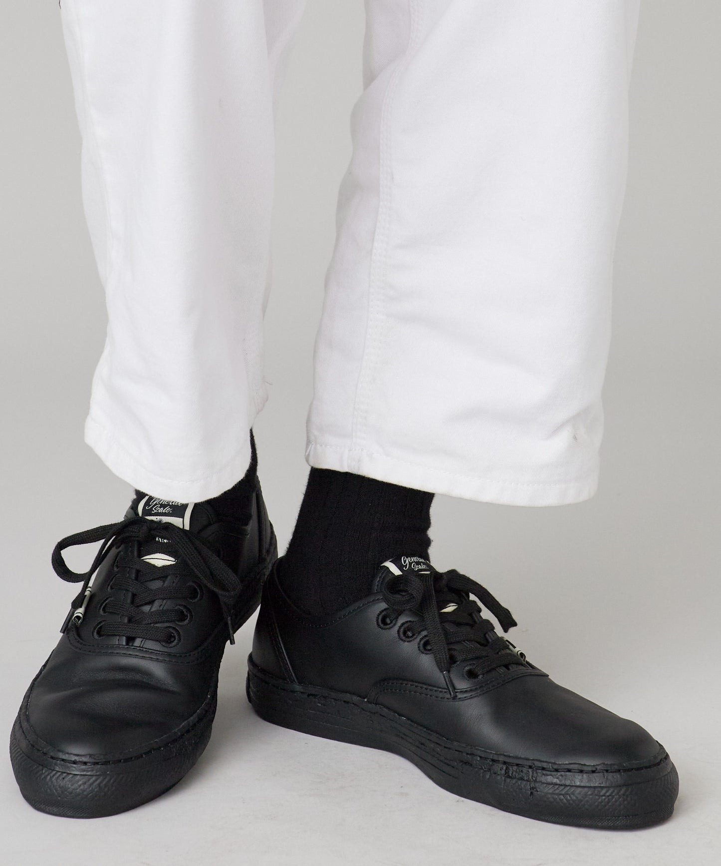 General Scale. Maison MIHARA YASUHIRO / KIEFER Leather Low-Top Sneakers