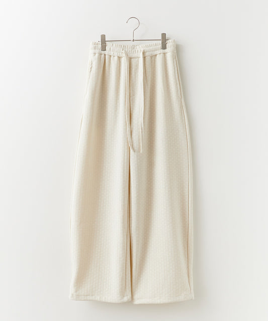 ALL RUNS / ワッフル風 ストレートシルエット イージースウェットパンツ