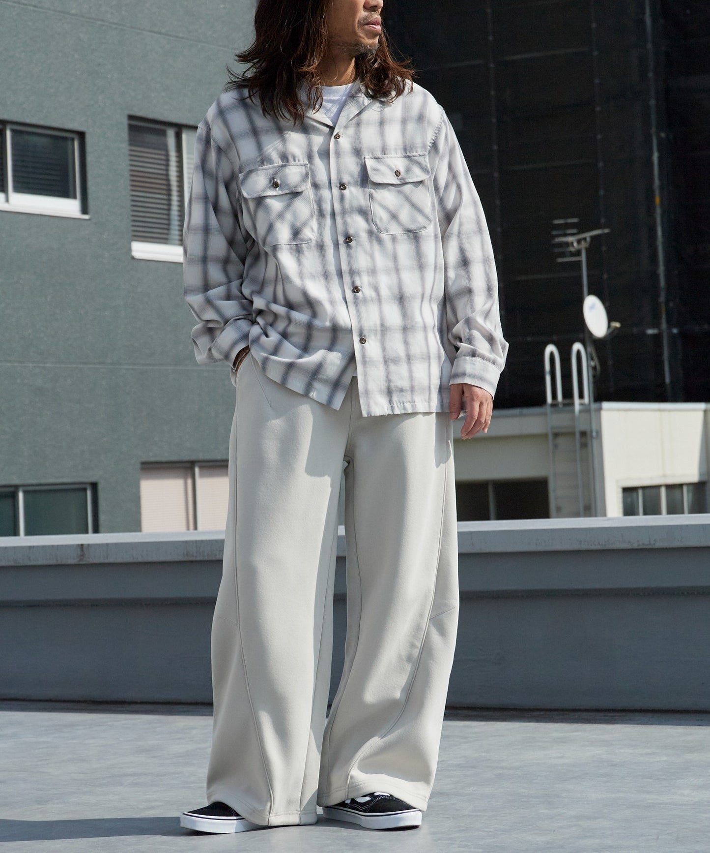 ALL RUNS / カーブシルエット イージースウェットパンツ