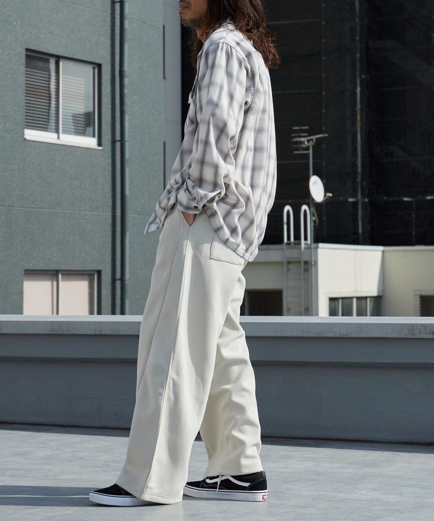 ALL RUNS / カーブシルエット イージースウェットパンツ