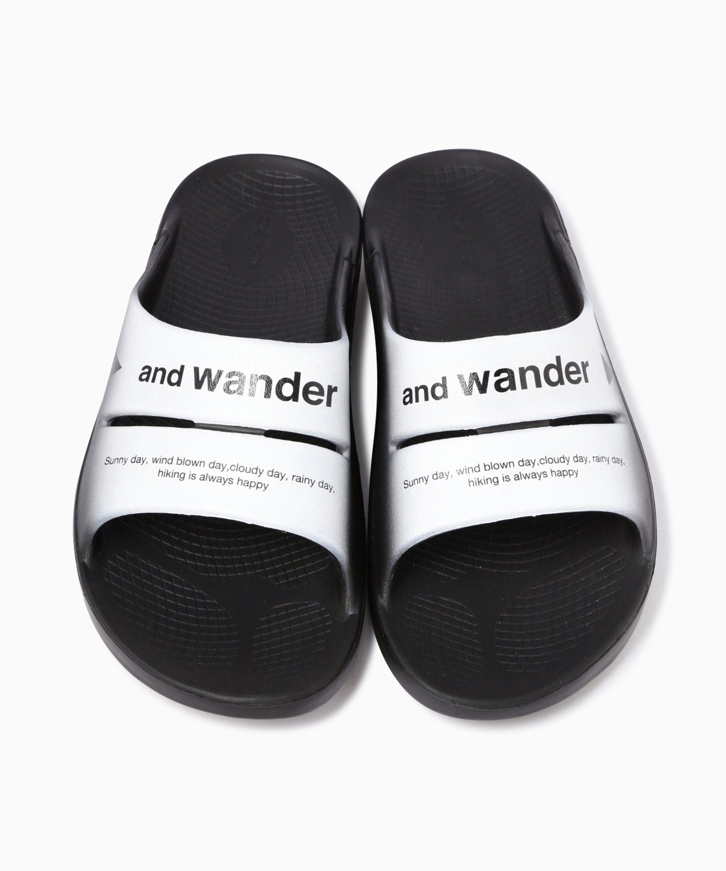 and wander × OOFOS / OOahh recovery sandal