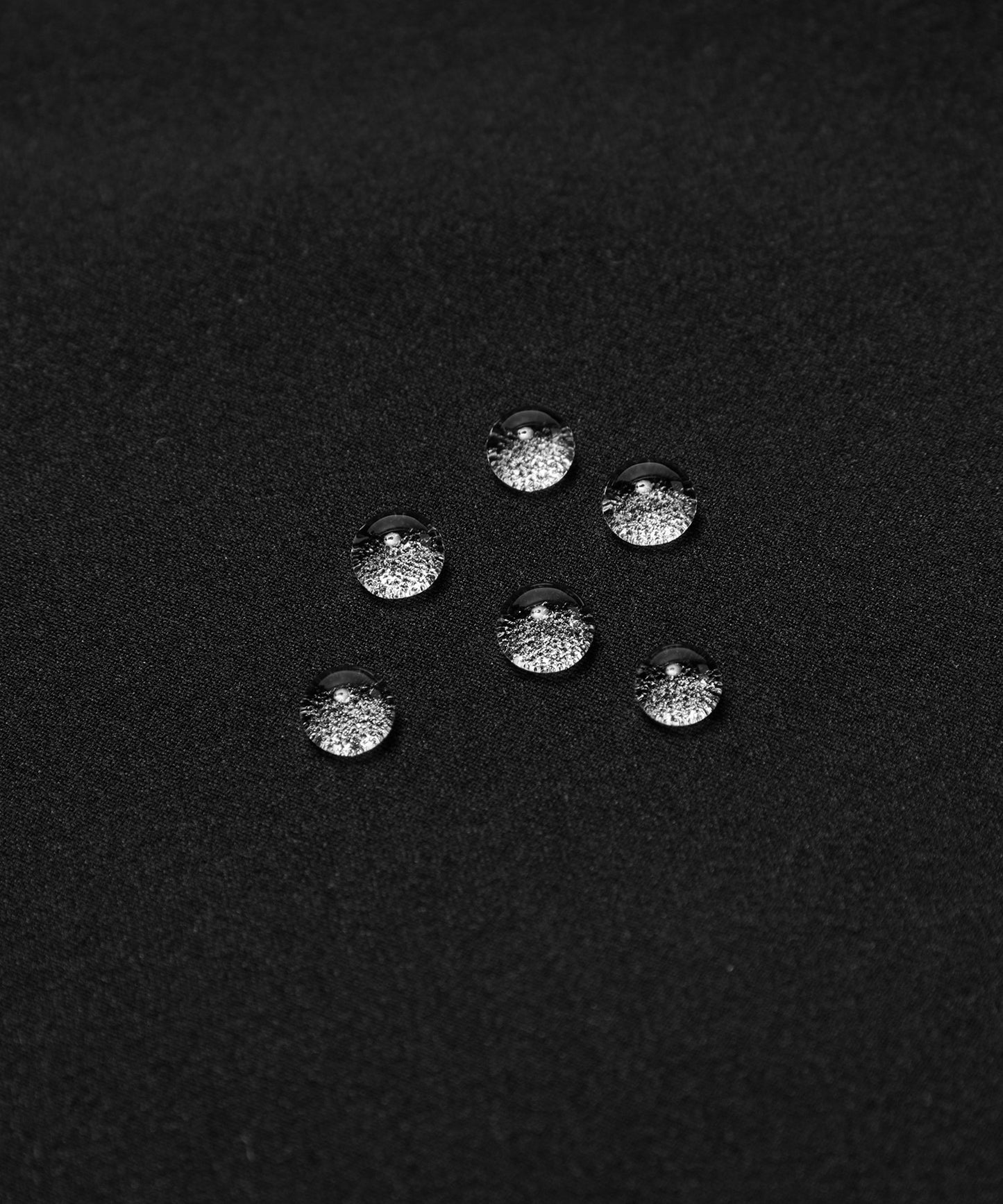 DESCENTE ALLTERRAIN / SEAMLESS STRETCH BIG CARGO SHORTS