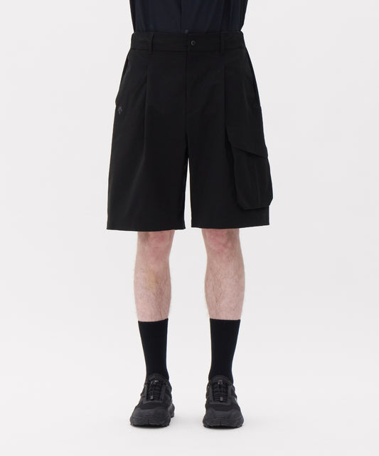 DESCENTE ALLTERRAIN / SEAMLESS STRETCH BIG CARGO SHORTS