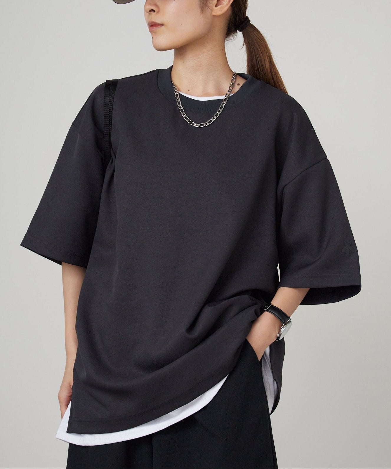 DESCENTE ALLTERRAIN / STRETCH TWILL H/S T-SHIRT