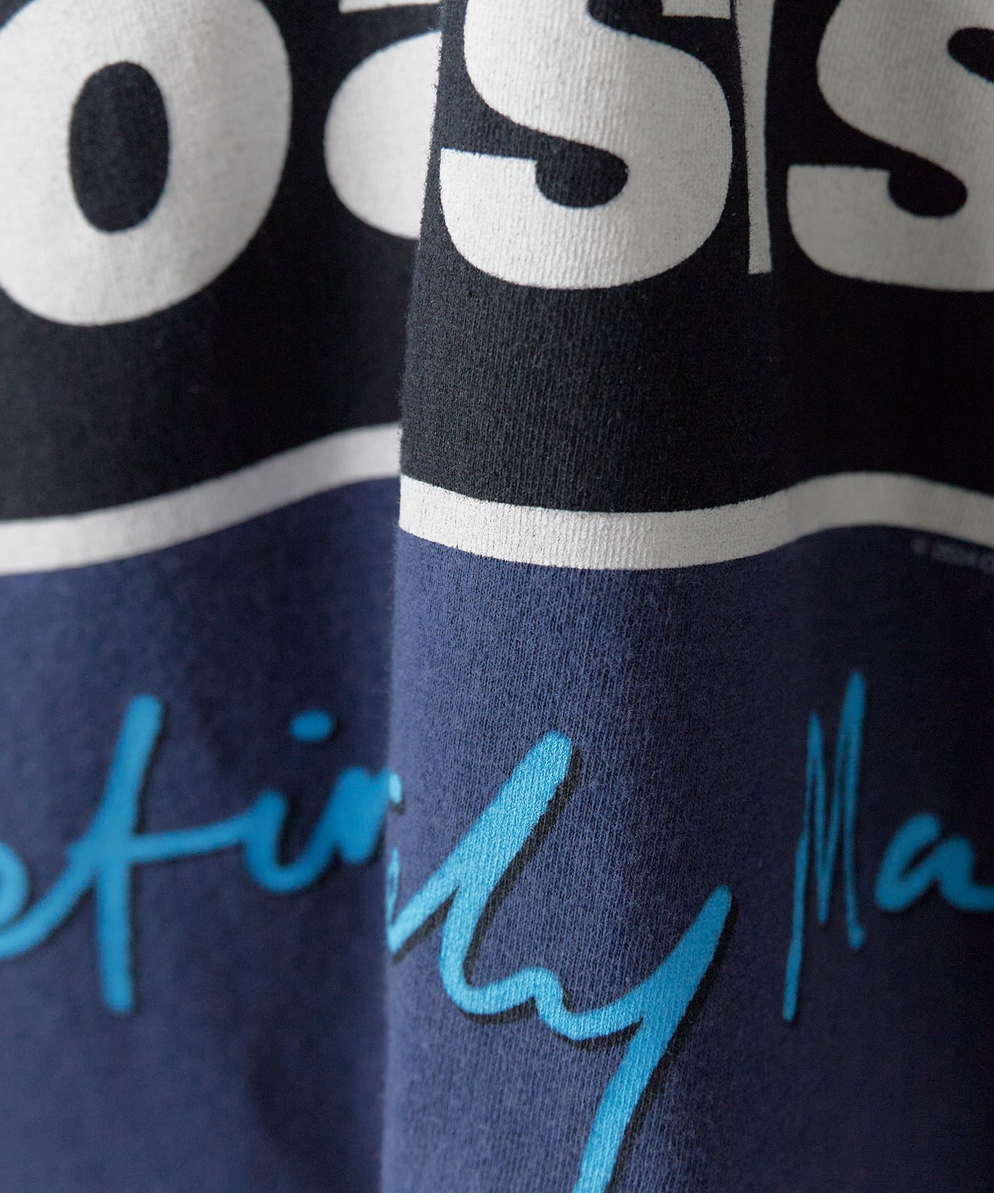 THRIFTY LOOK / THRIFTY "OASIS" TEE