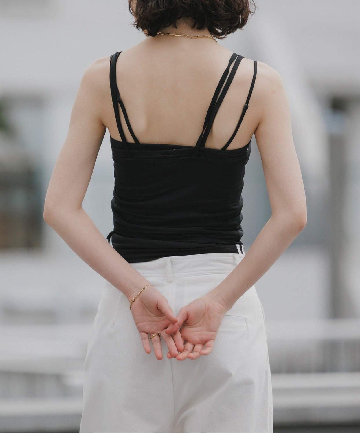 adidas / トレフォイルロゴ ダブルレイヤータンクトップ