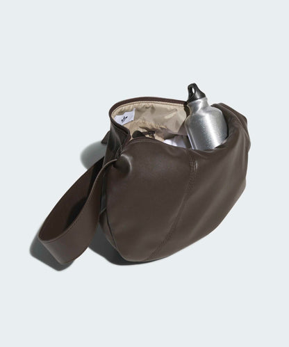 adidas / トレフォイルロゴ スポーティー ホーボーバッグ