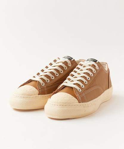 General Scale. Maison MIHARA YASUHIRO / ROY
