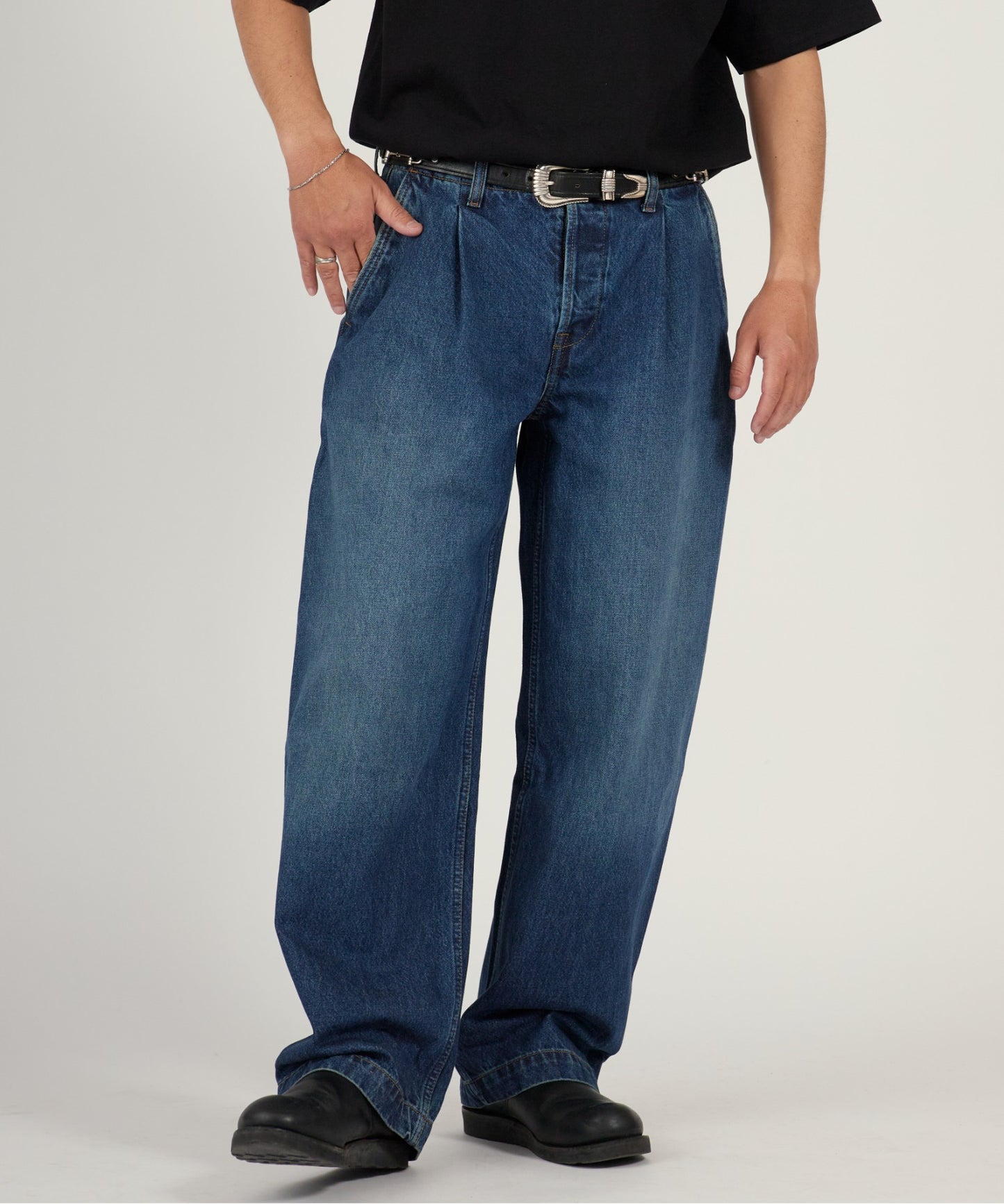 Calvin Klein / BARREL BENSON TROUSER