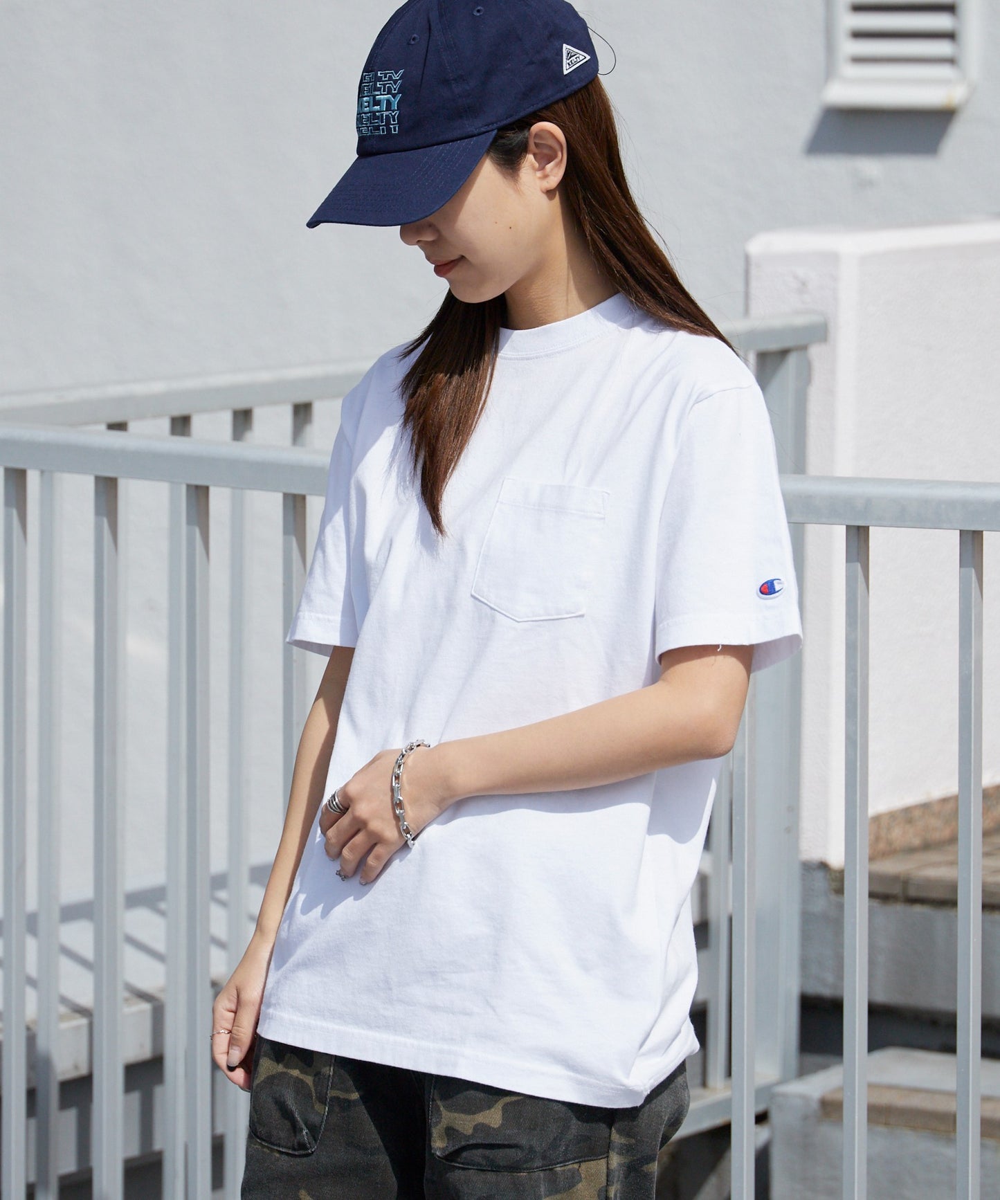Champion/チャンピオン ロゴワッペン クルーネック 半袖ポケットTシャツ