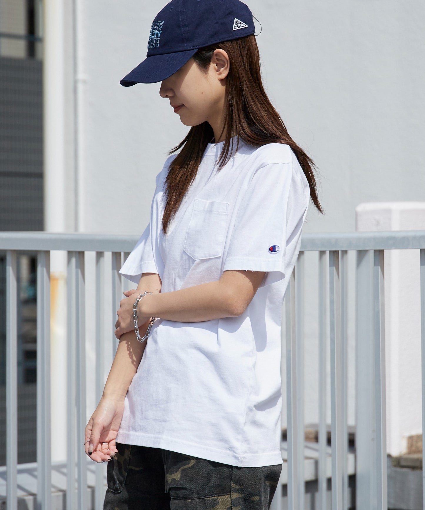 Champion/チャンピオン ロゴワッペン クルーネック 半袖ポケットTシャツ