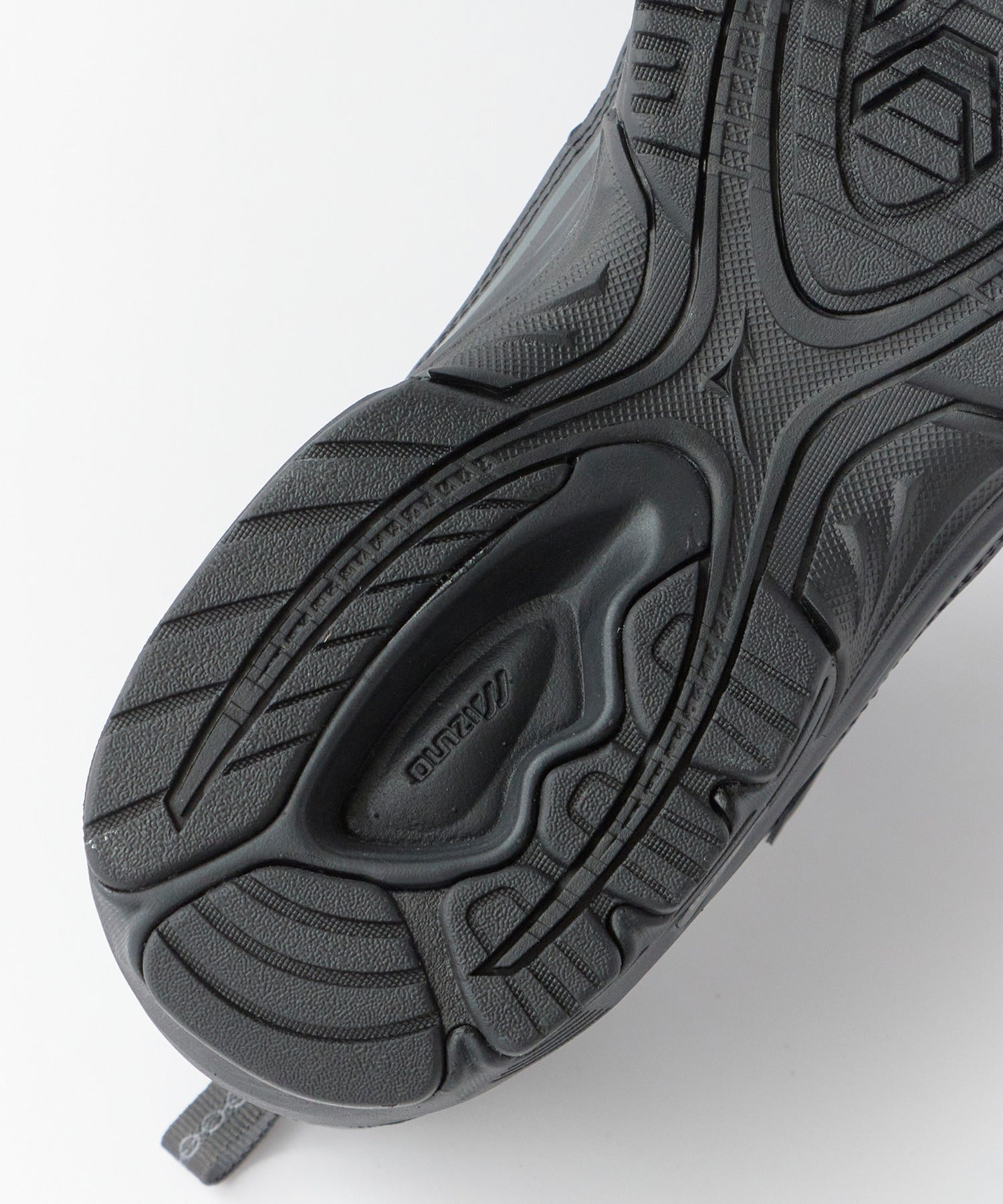 MIZUNO / MXR – ROOP TOKYO