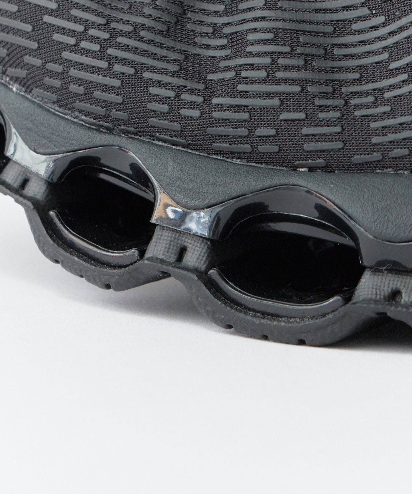 MIZUNO / WAVE PROPHECY 13.2