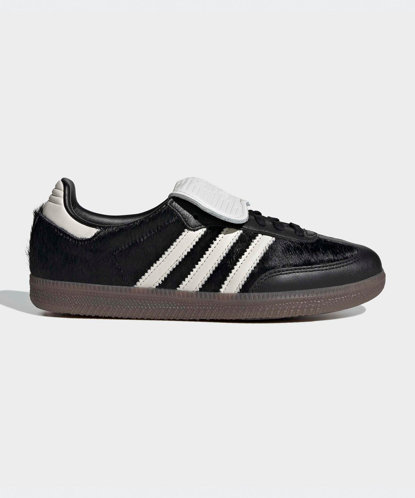 adidas / SAMBA LT
